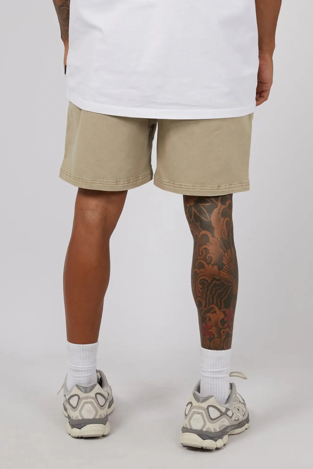 clubbing attire 17" Twill Jogger Sand
