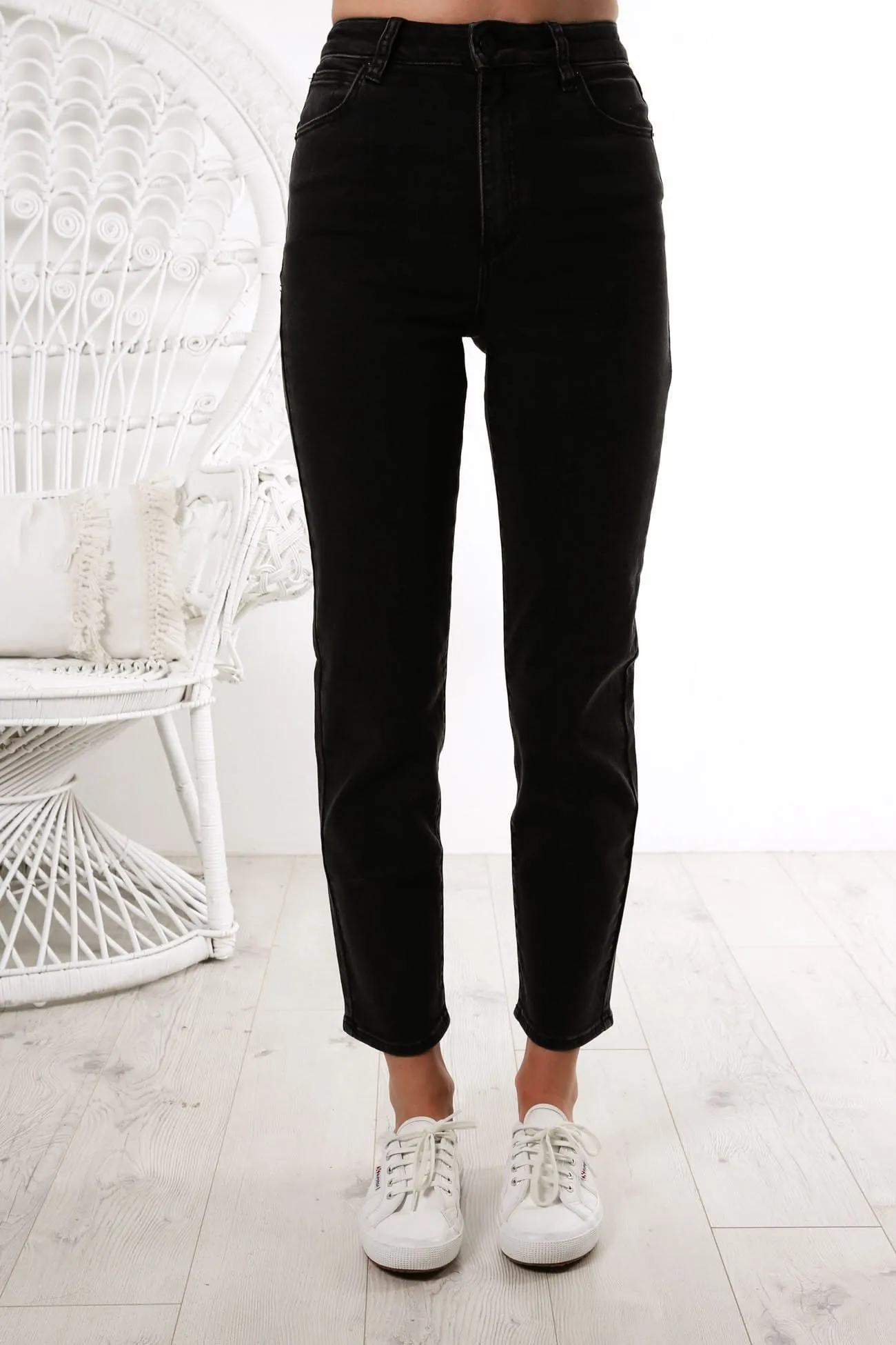 A 94 High Slim Jean 90210 Active Touch