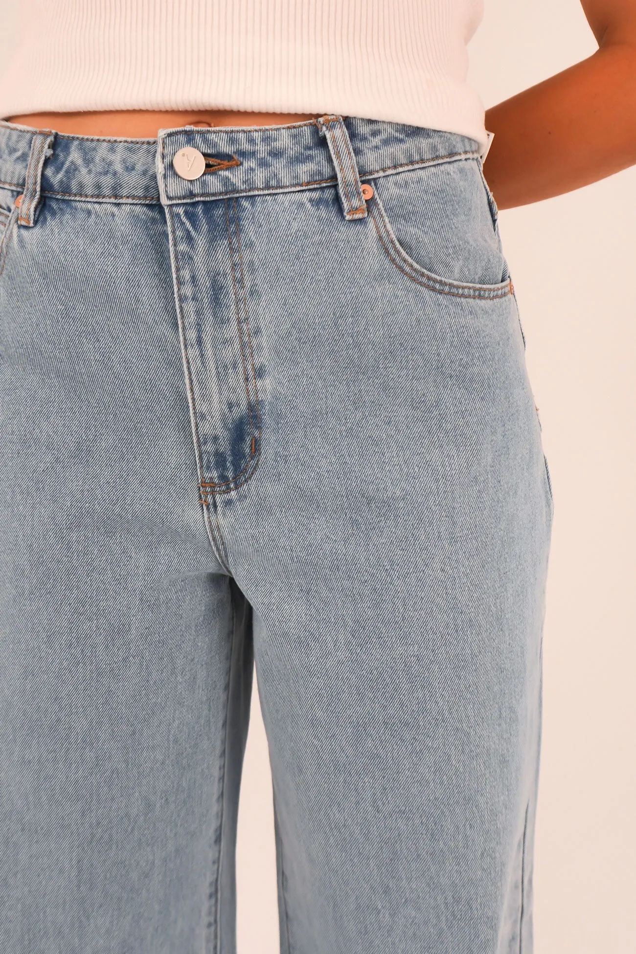 Professional Wear Artist Vibe A 94 Super Wide Jean Loretta