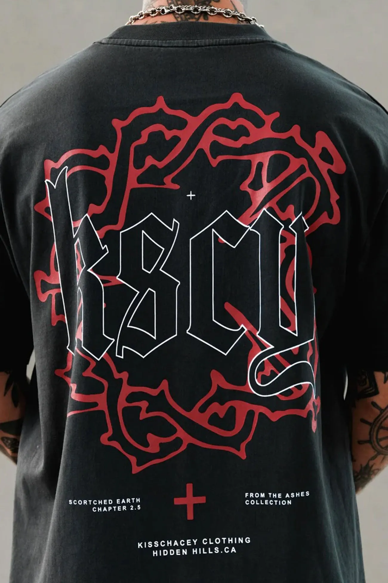 Chic and Cozy Taken Box Fit Tee Pigment Black