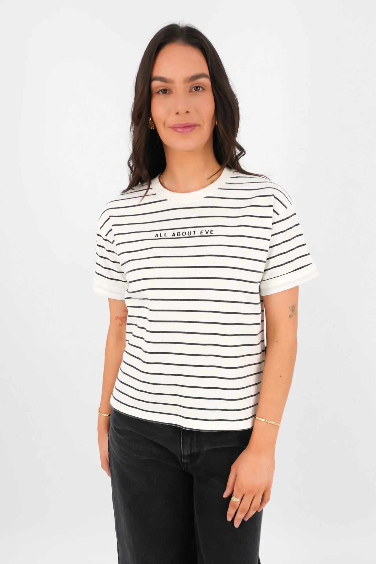 Simple and Relaxed Eco Certified Fiber AAE Washed Stripe Tee Black