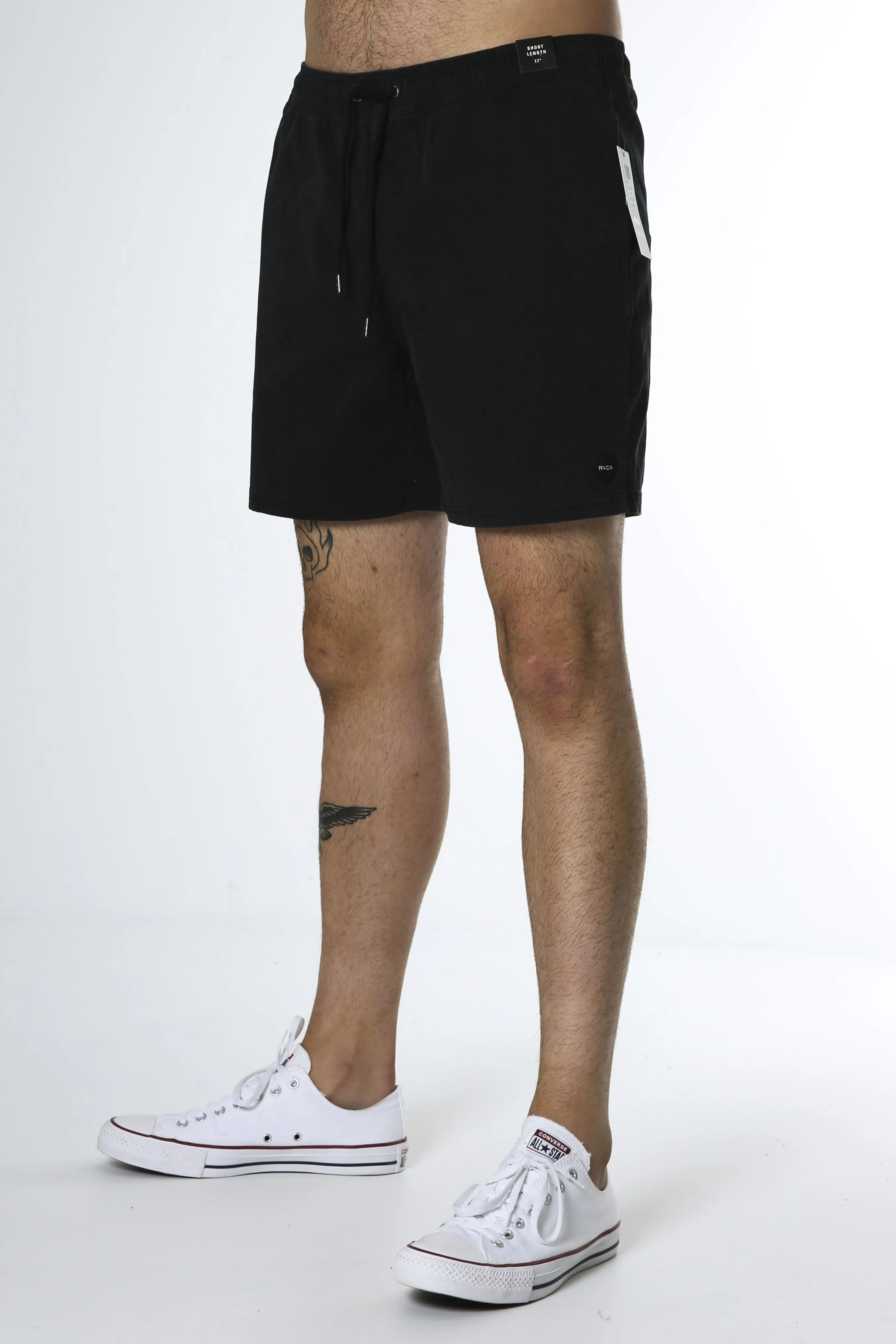 Flexible Hemline Escape Elastic Short Black