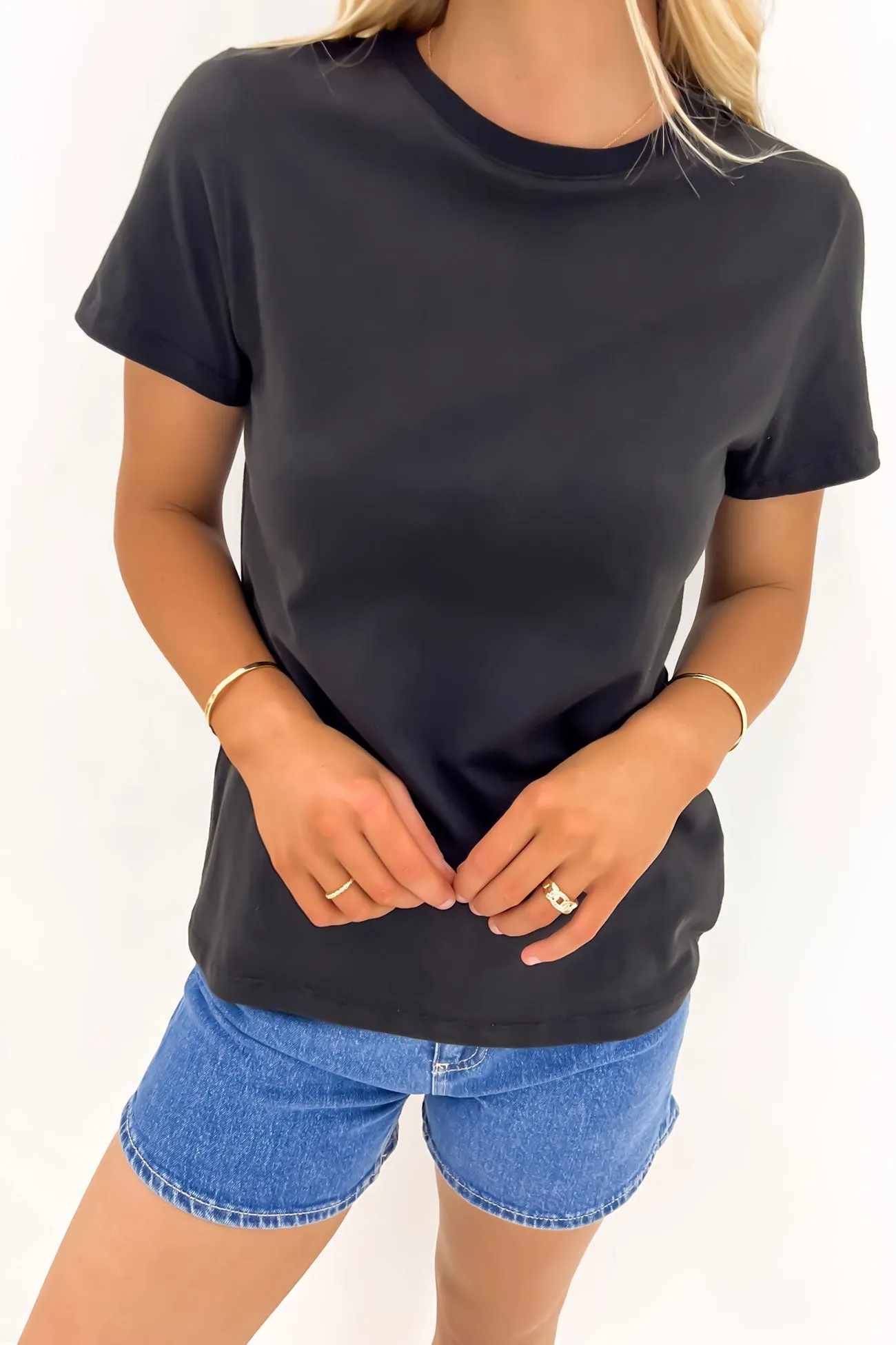 Core Layering Tee Black Compact Stitch Pattern
