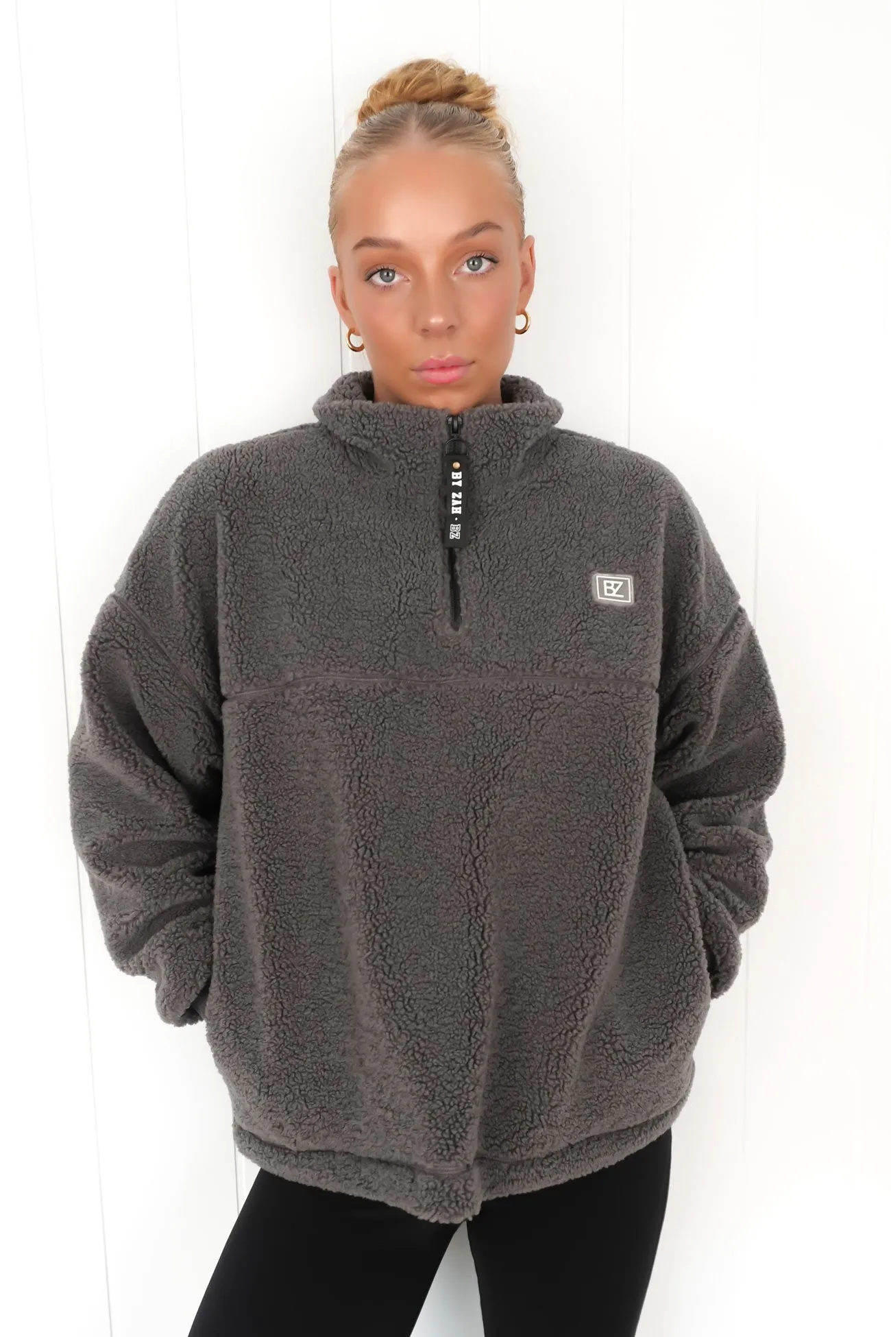 Anti Static Finish Ace Quarter Teddy Charcoal
