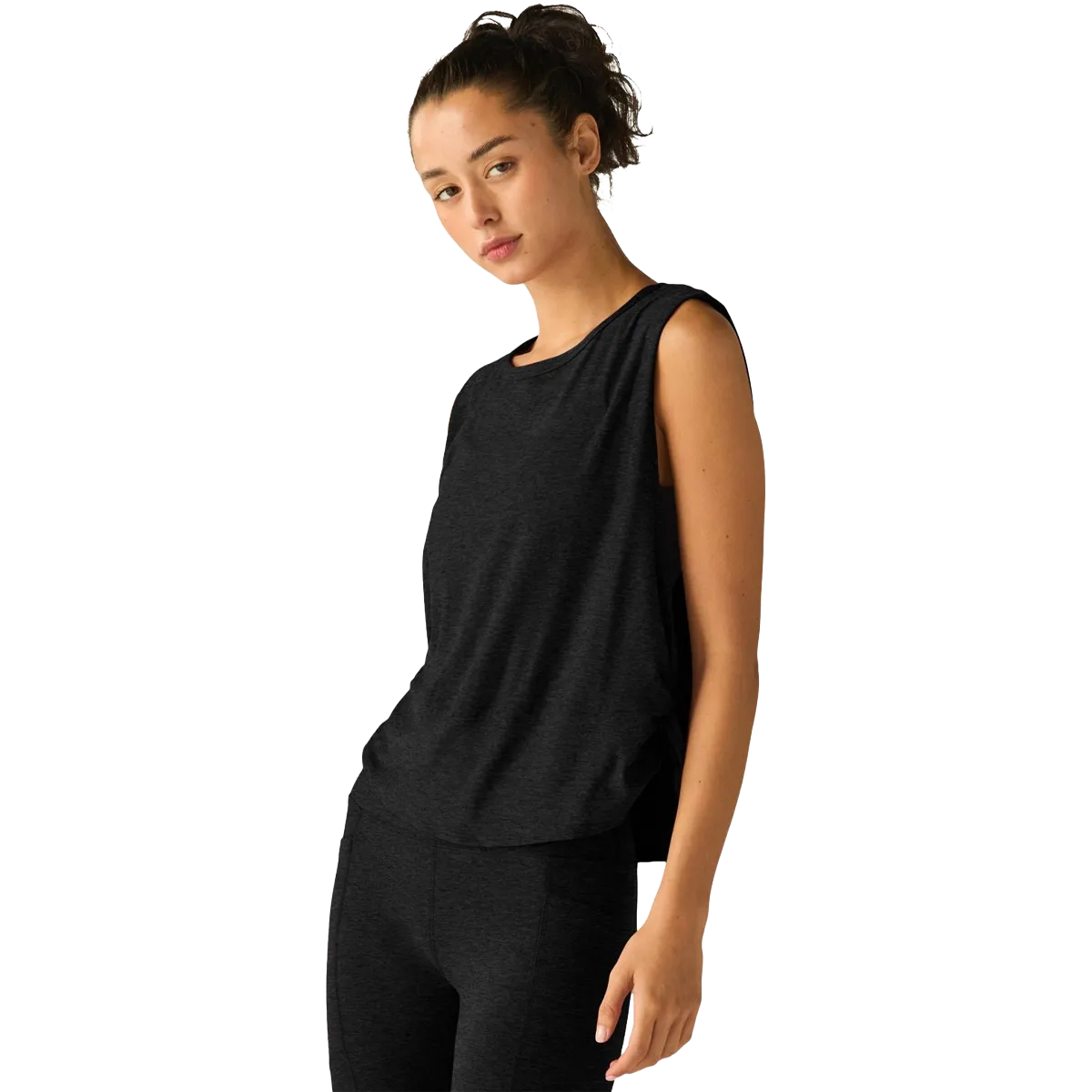 FadeResistant Finish Multi Pocket Configuration Women's Featherweight Side Note Twist Tank