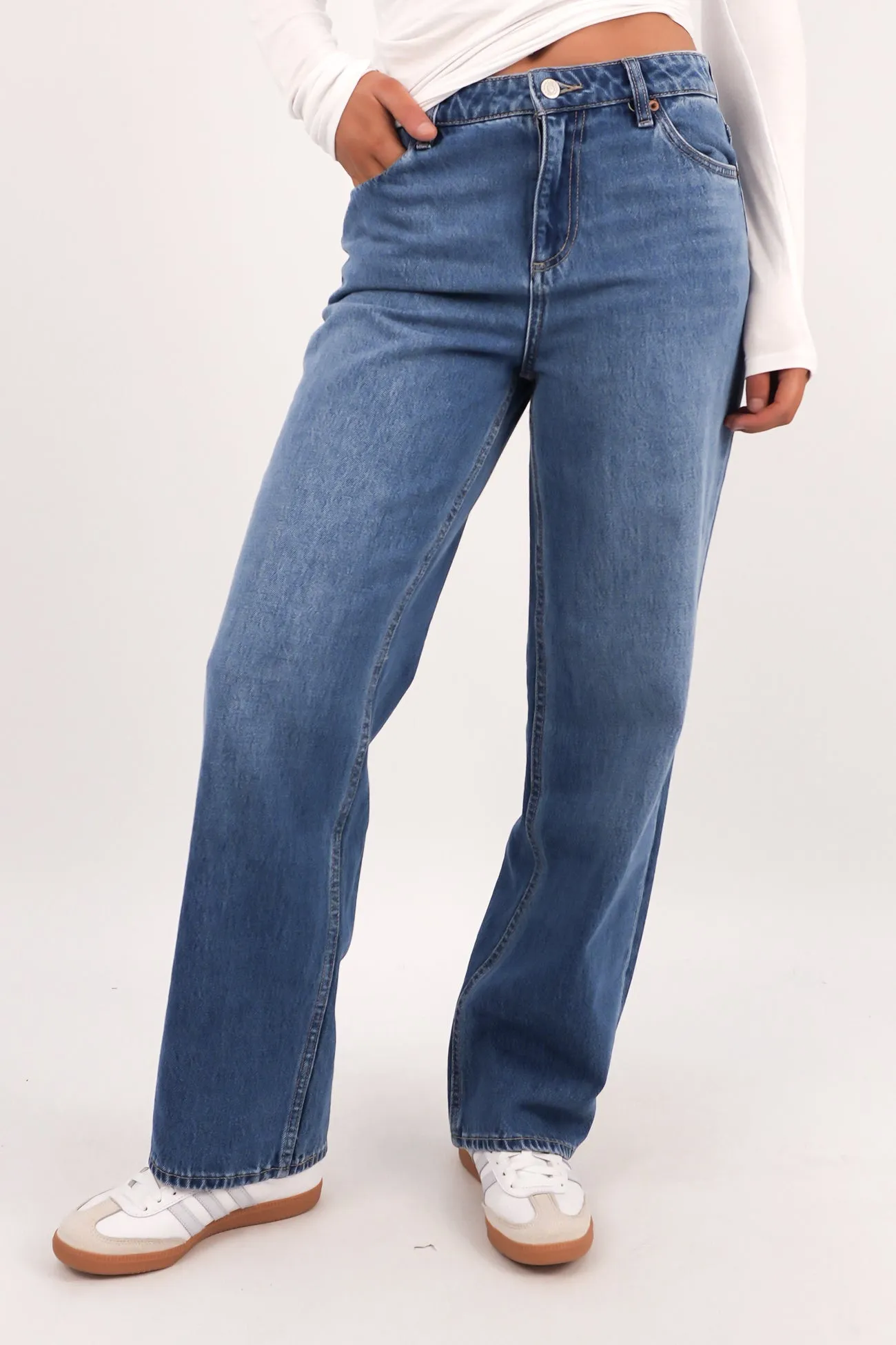 Loose Outdoor Adventure Work Meeting Neutral Casual Streetwear Fan Mid Baggy Jean Arcadia Blue Petite