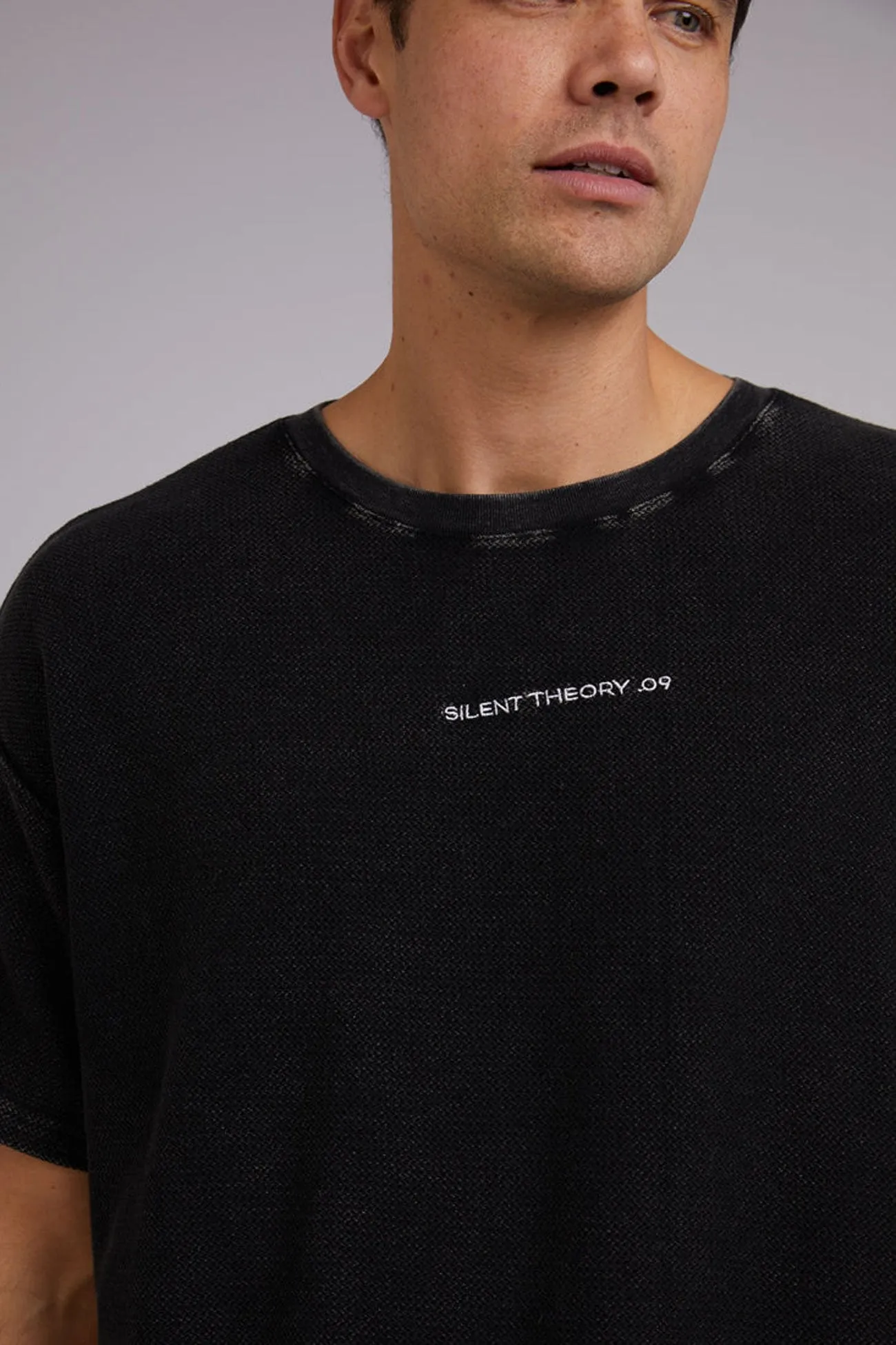 Comfort Wearable SkinFriendlyFibers All Day Logo Tee Washed Black