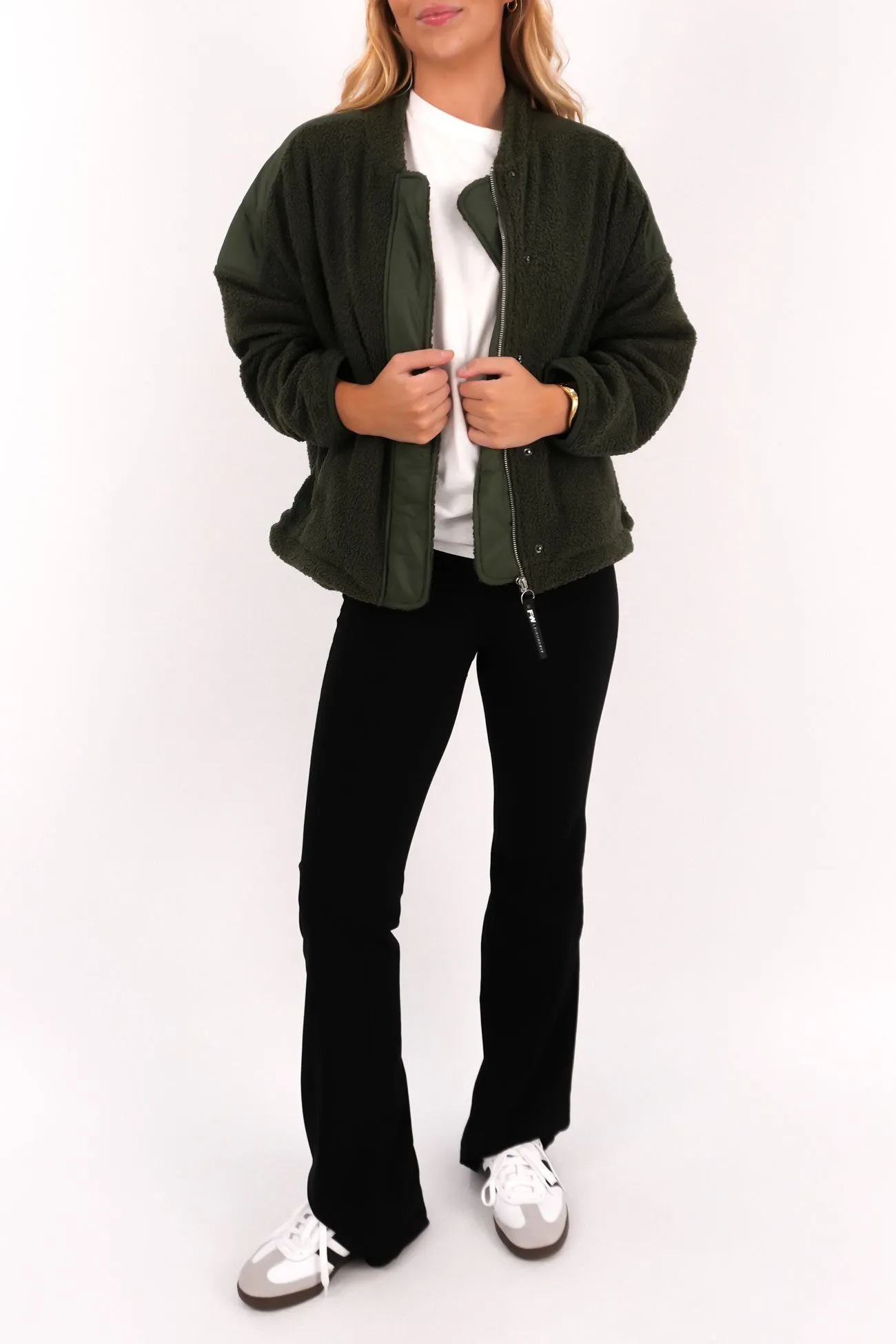 Arizona Fleece Zip Thru Khaki Street Comfort Fit