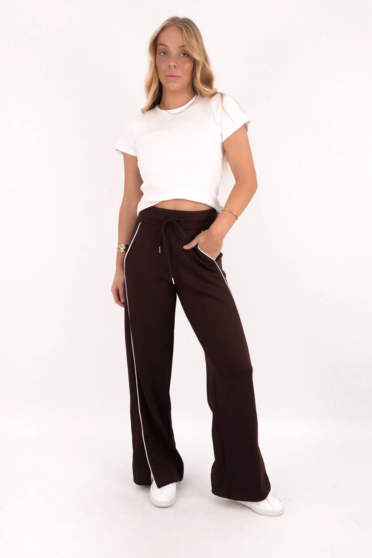 HighRiseWaistband Durable Waistband Aster Pant Chocolate