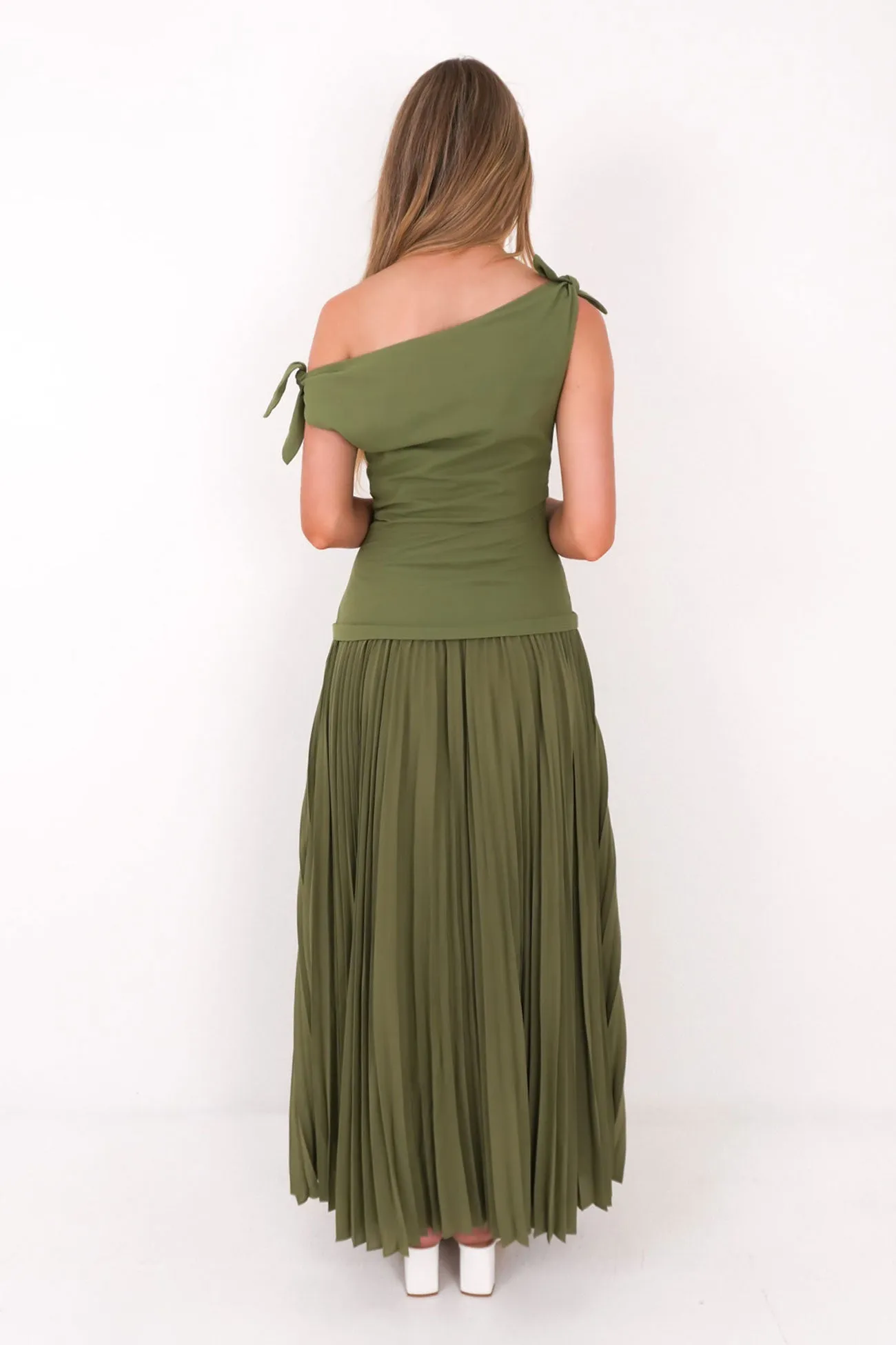 Night Mood Balanced Tone Augusta Maxi Dress Olive