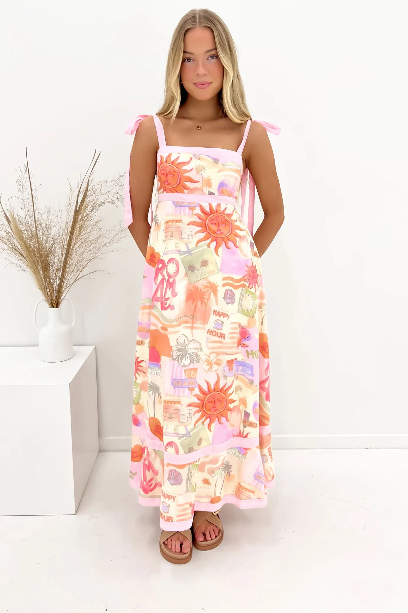 Azuka Midi Dress Roame Mini-Length