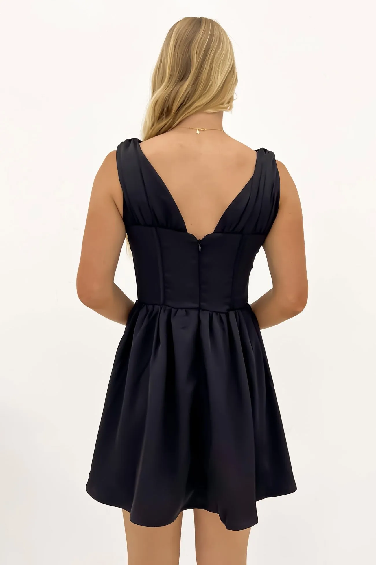 Smart Edge Relax Cut Cruz Mini Dress Black