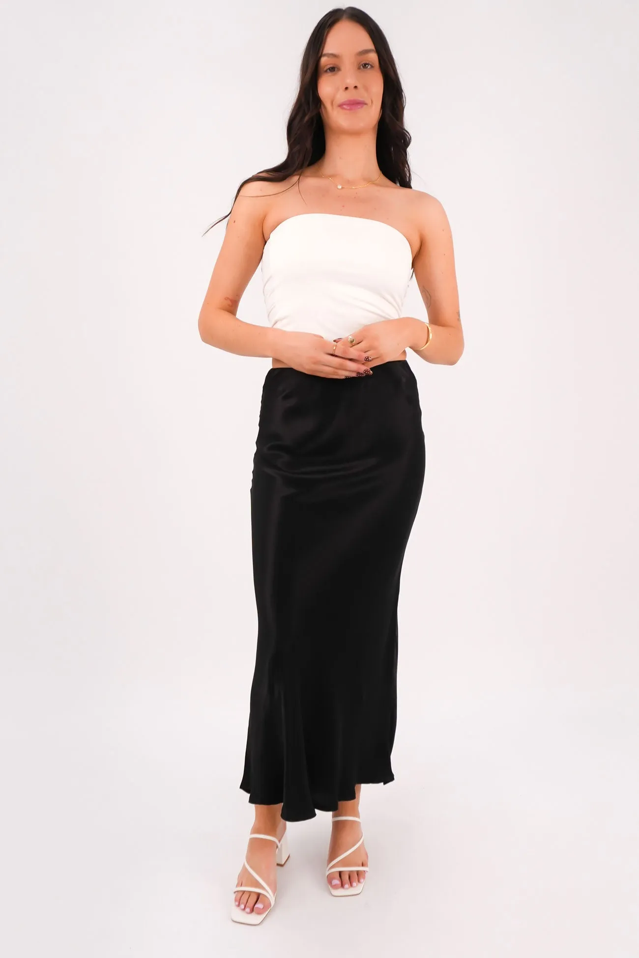 Effortless Feel Sleek Motion Berlin Maxi Skirt Black