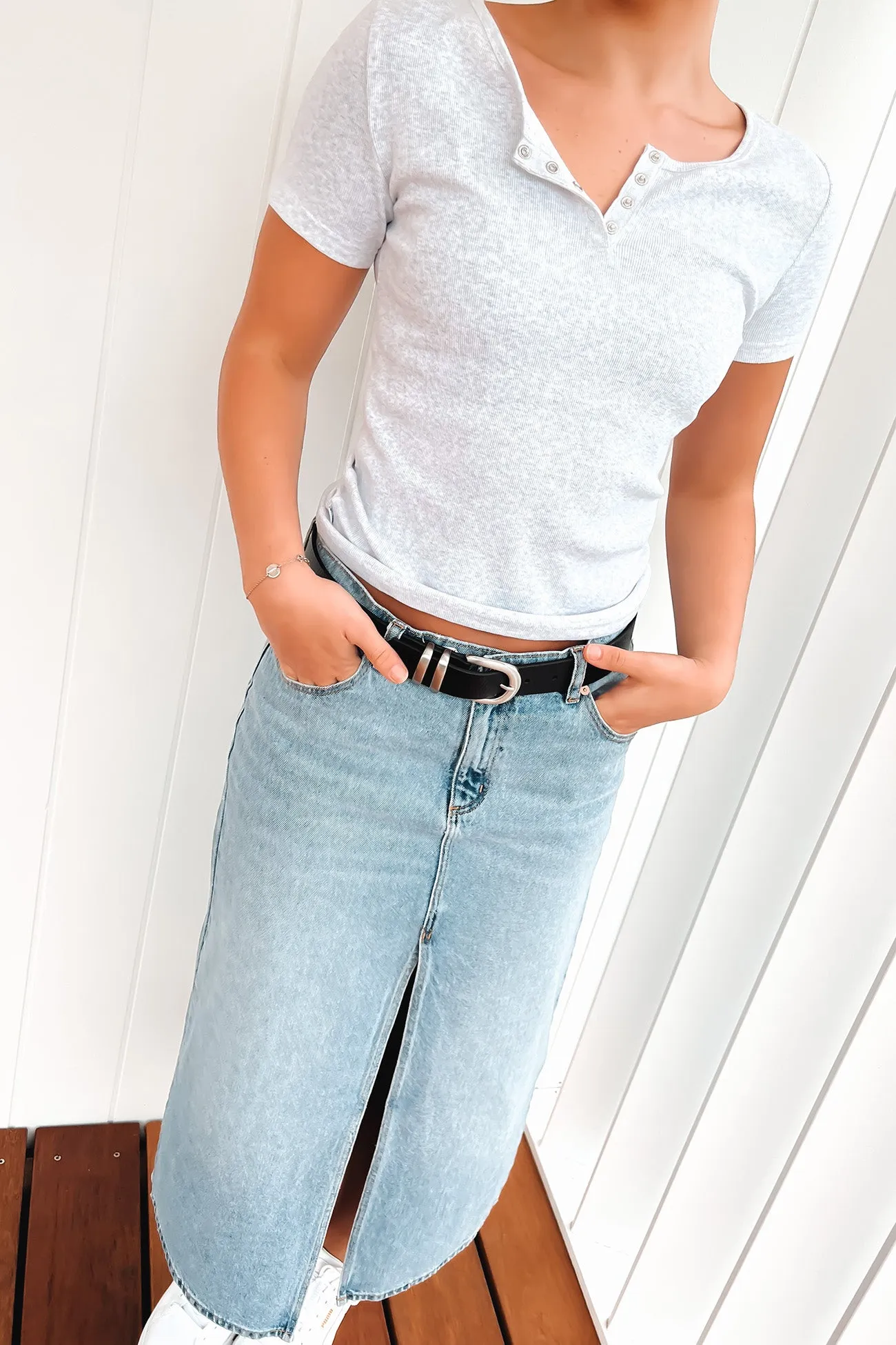 Billie Rib Buttoned Tee Snow Marle Relaxed Armhole Cut Antibacterial Treatment