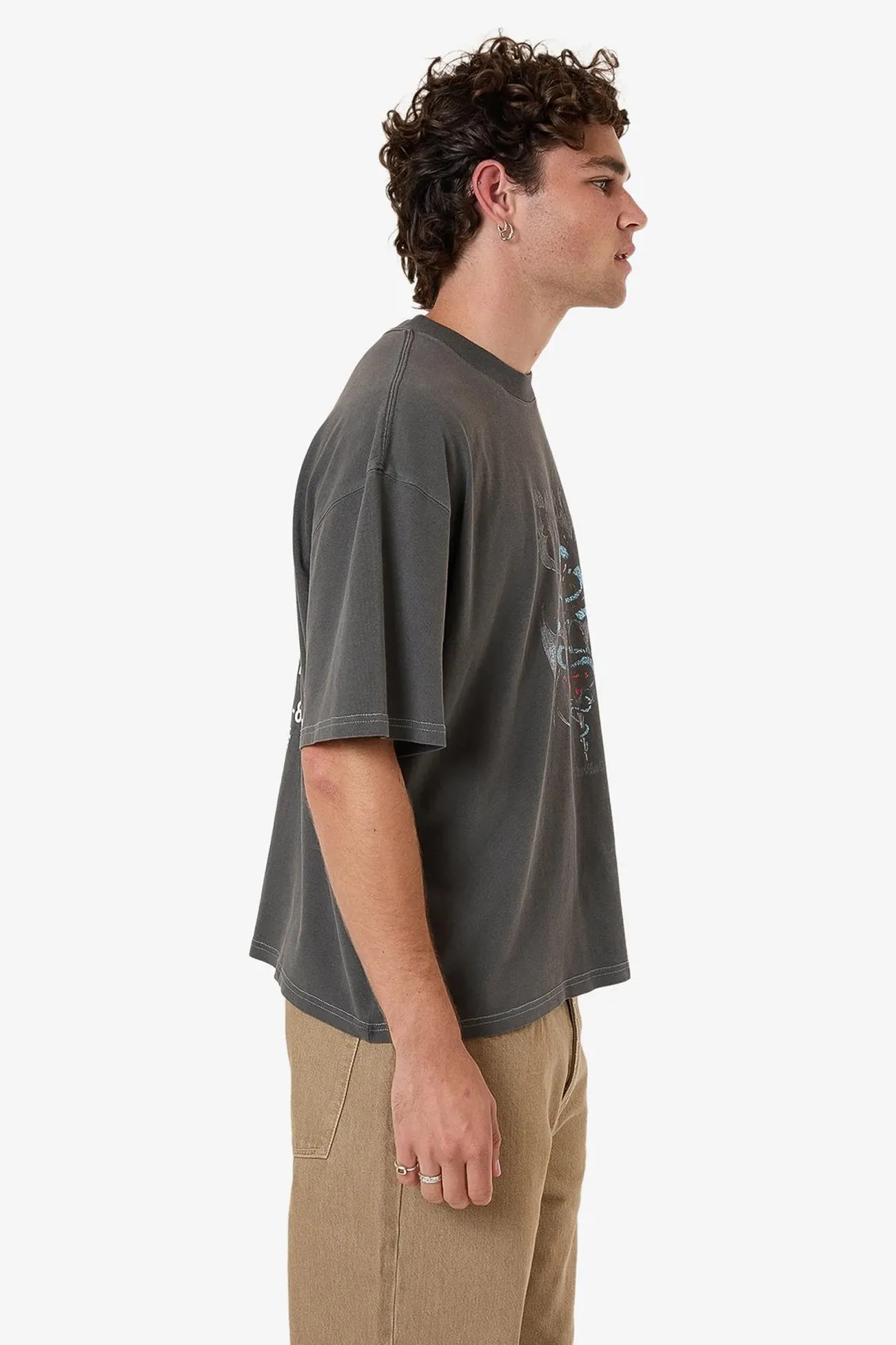 Midweight Knit Bitter End Box Fit Oversize Short Tee Merch Black