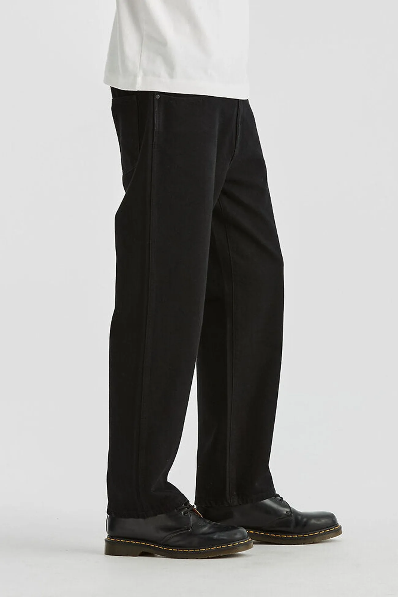 Fashion Lover Minimalist Student Outfit Work Ready Slacker Jean Steele Black