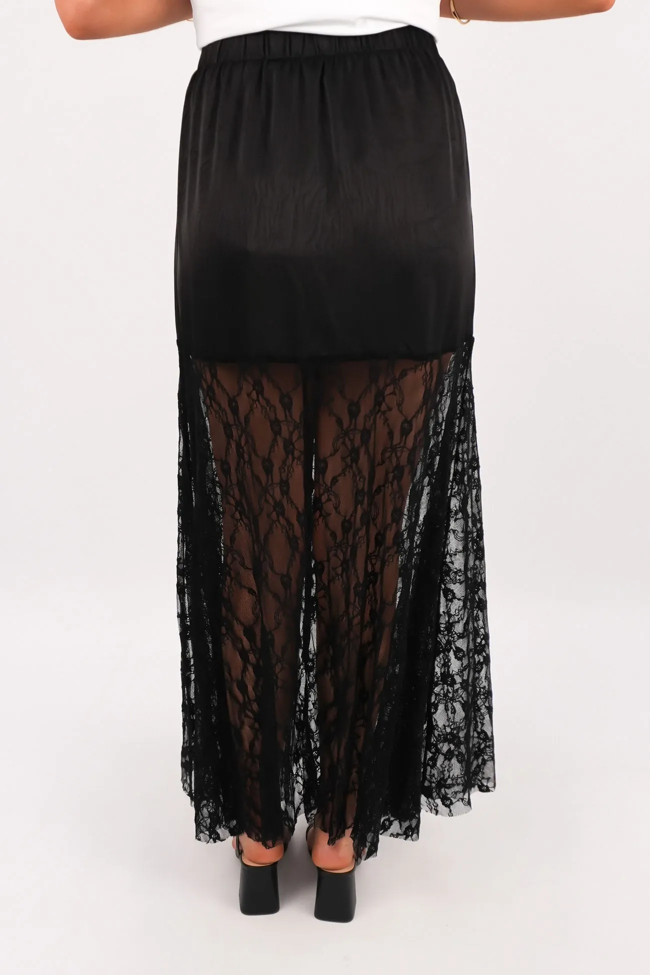 Brody Lace Maxi Skirt Black Polished Touch