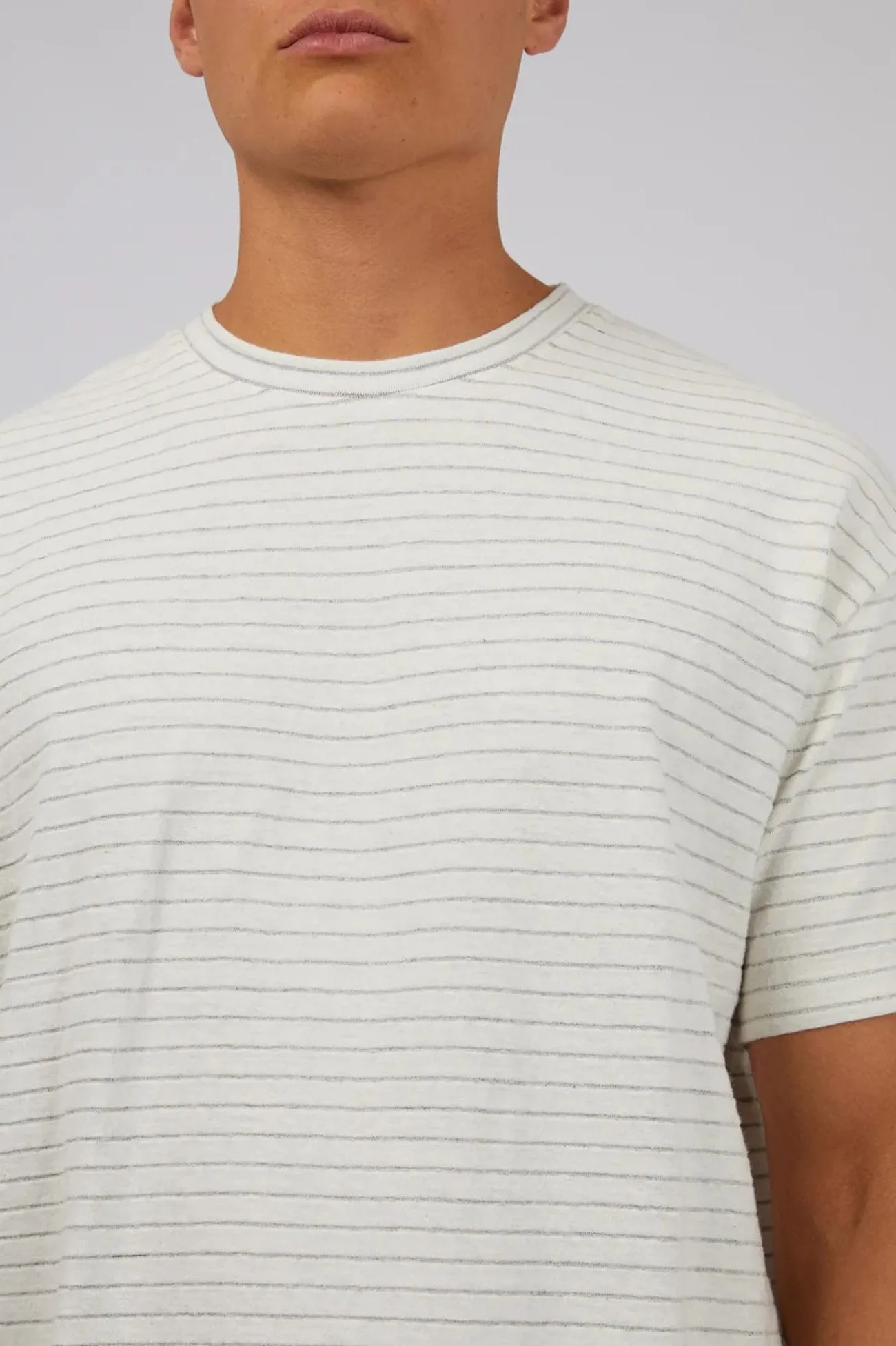 Hugo Stripe Tee White OversizedSilhouette sale season