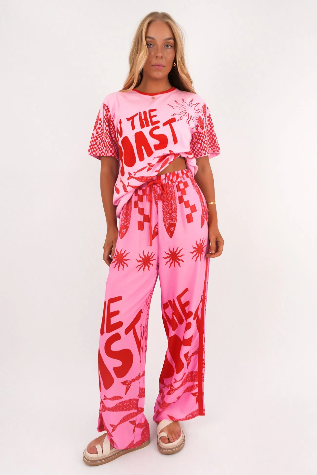 Eco Friendly Dye Active Outfit Cataina Tee On The Coast