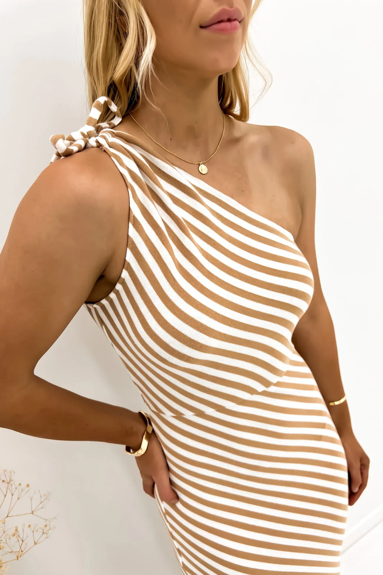 Ellis Maxi Dress Tan Stripe Dream Look