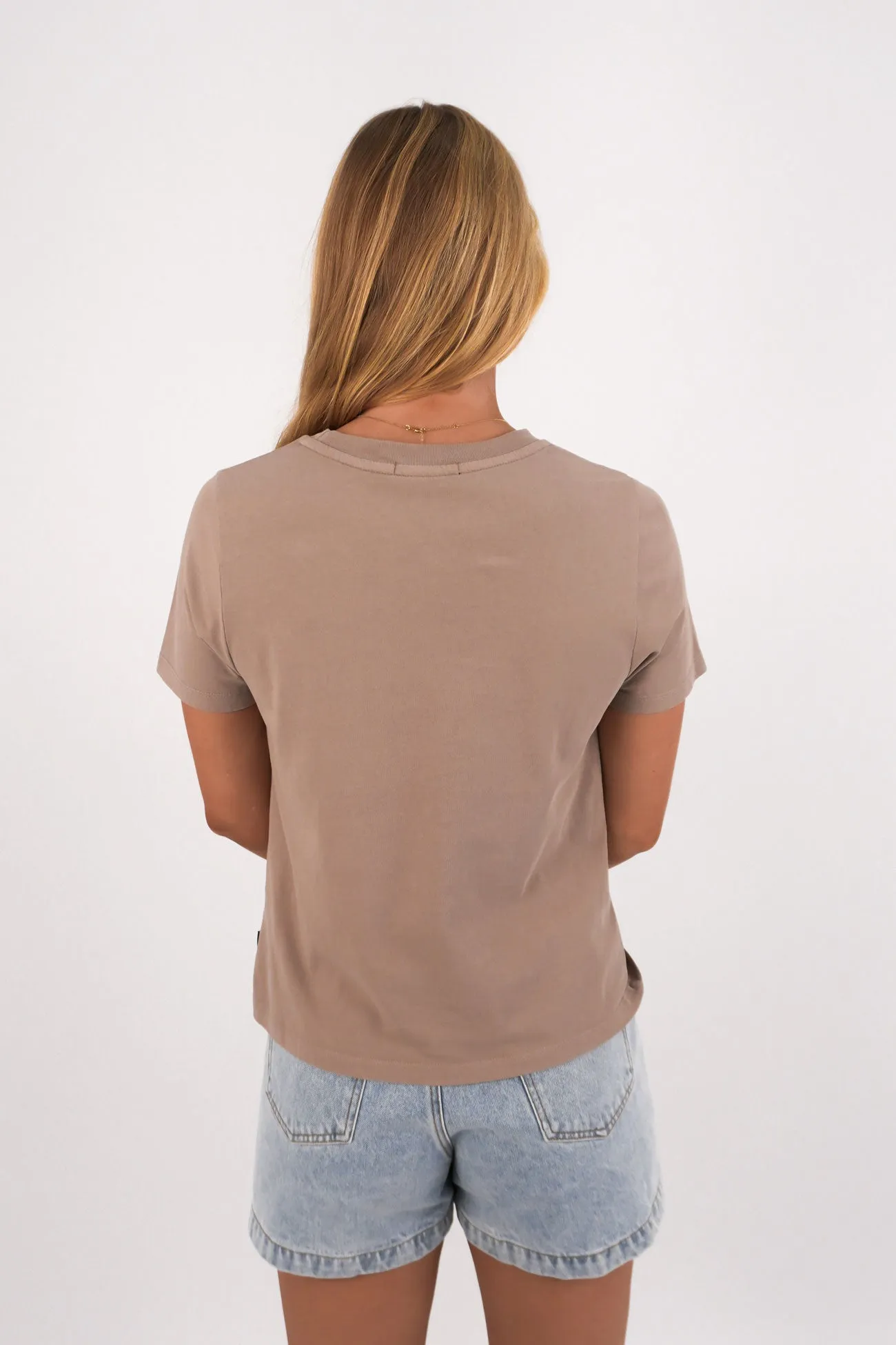 Comfort and Ease Saluti Regular Tee Stone