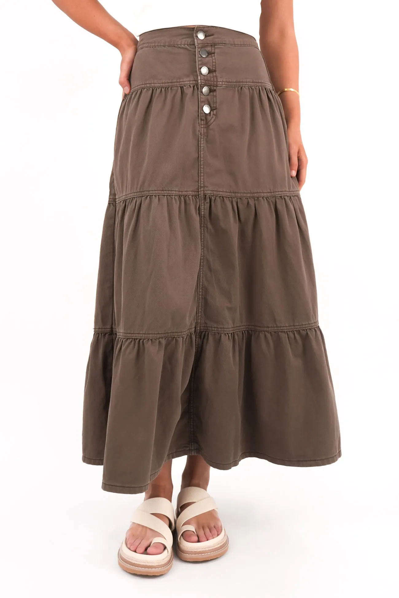 Simple Styling Coco Denim Maxi Skirt Cocoa
