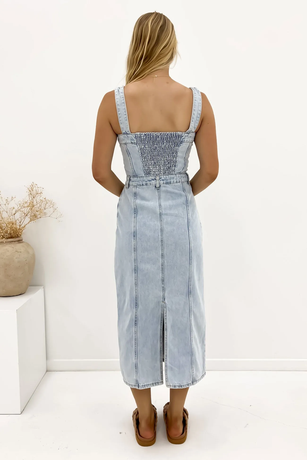 Coco Midi Dress Bleach Comfortable fit-and-flare dress Timeless-Classic