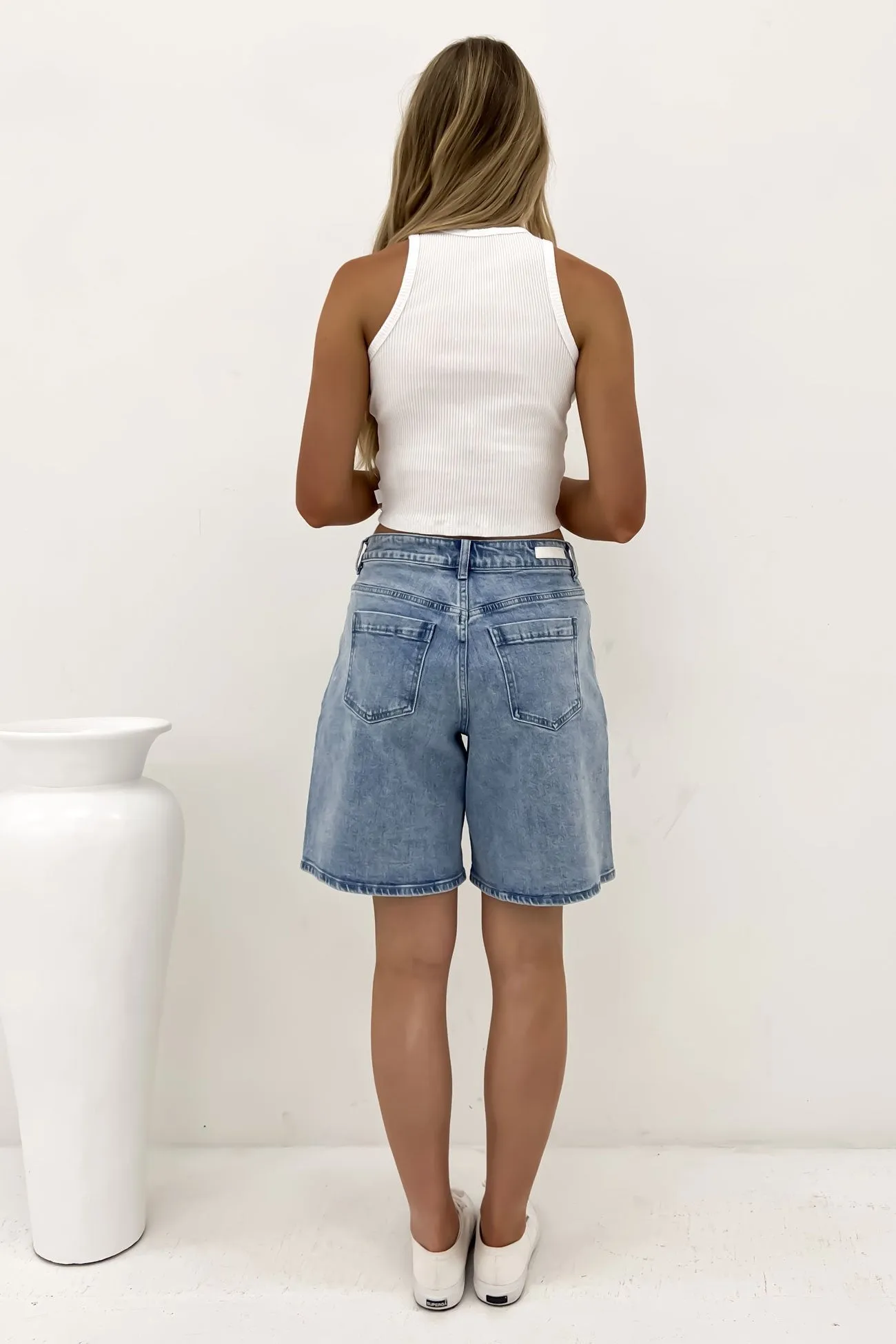 Harley Short Light Blue Moisture Controlled Lining