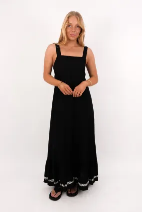 Bandera Maxi Dress Black Fall Flow