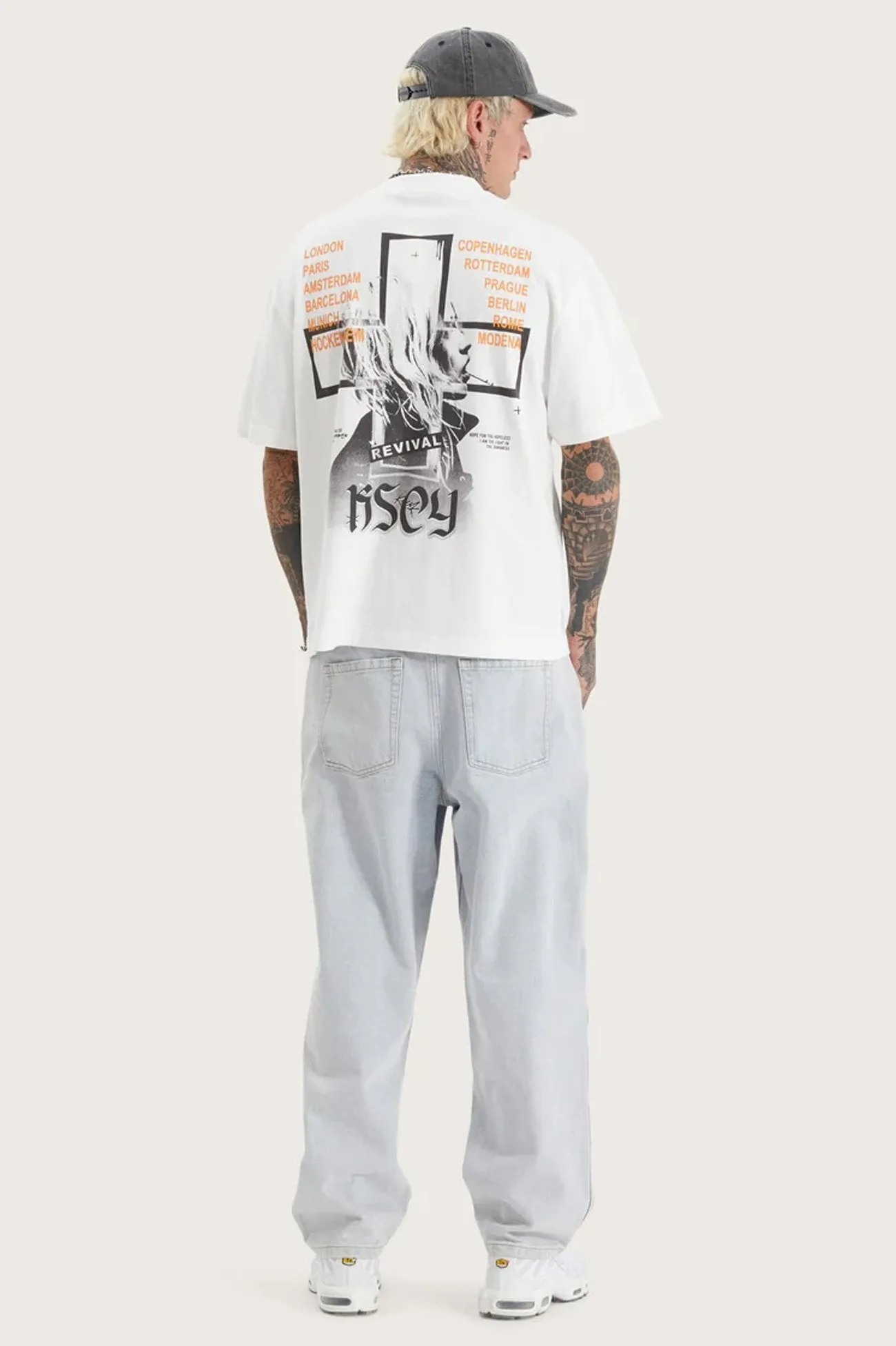 Essential Style Wear Vage Street Tee Natural White