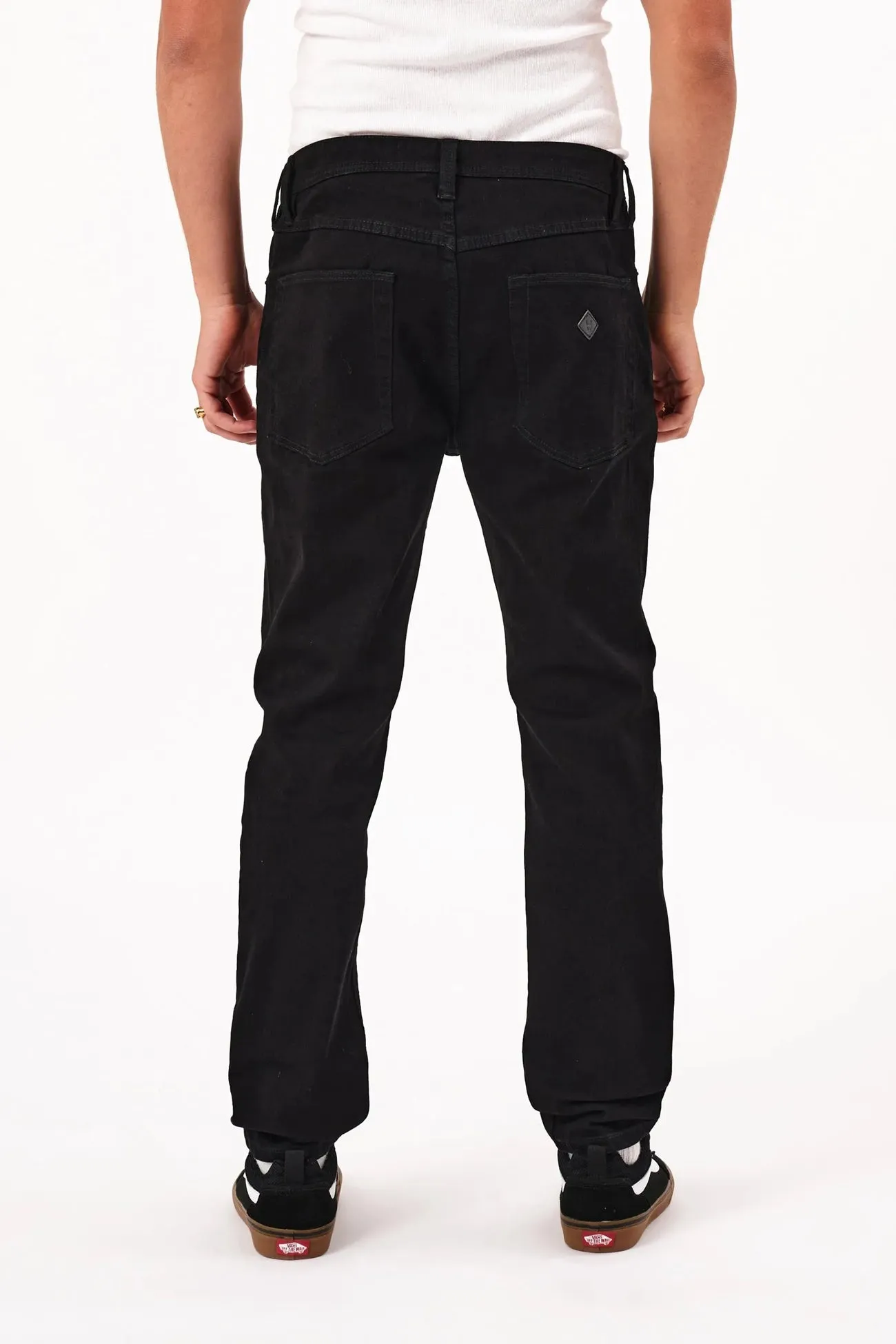 A2 Slim Jean Benny Modern Shopping Day