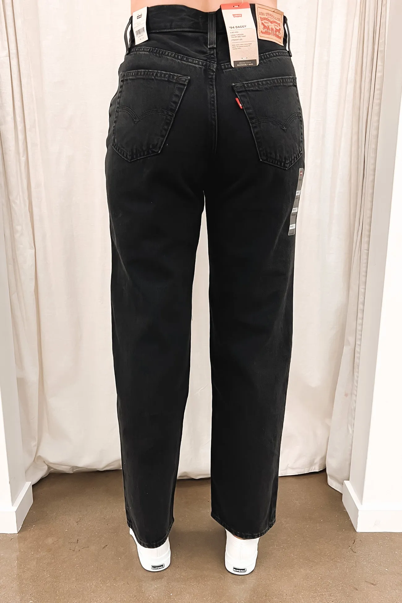 Ultra Basic Smart Casual Athlete Fit 94' Baggy Jean Open Mind