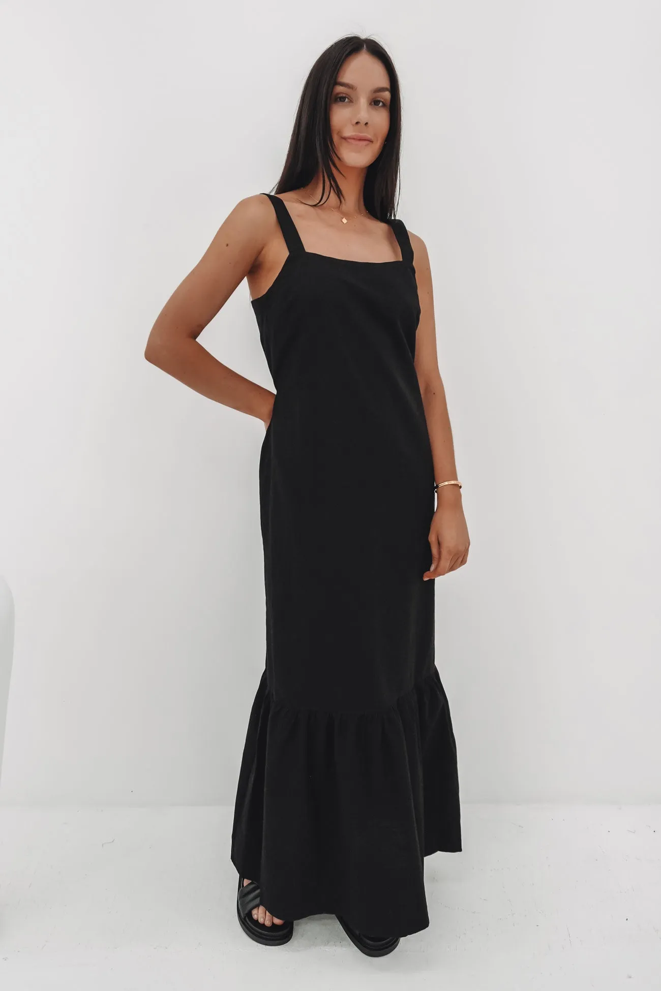 Willa Maxi Dress Black Fit For All