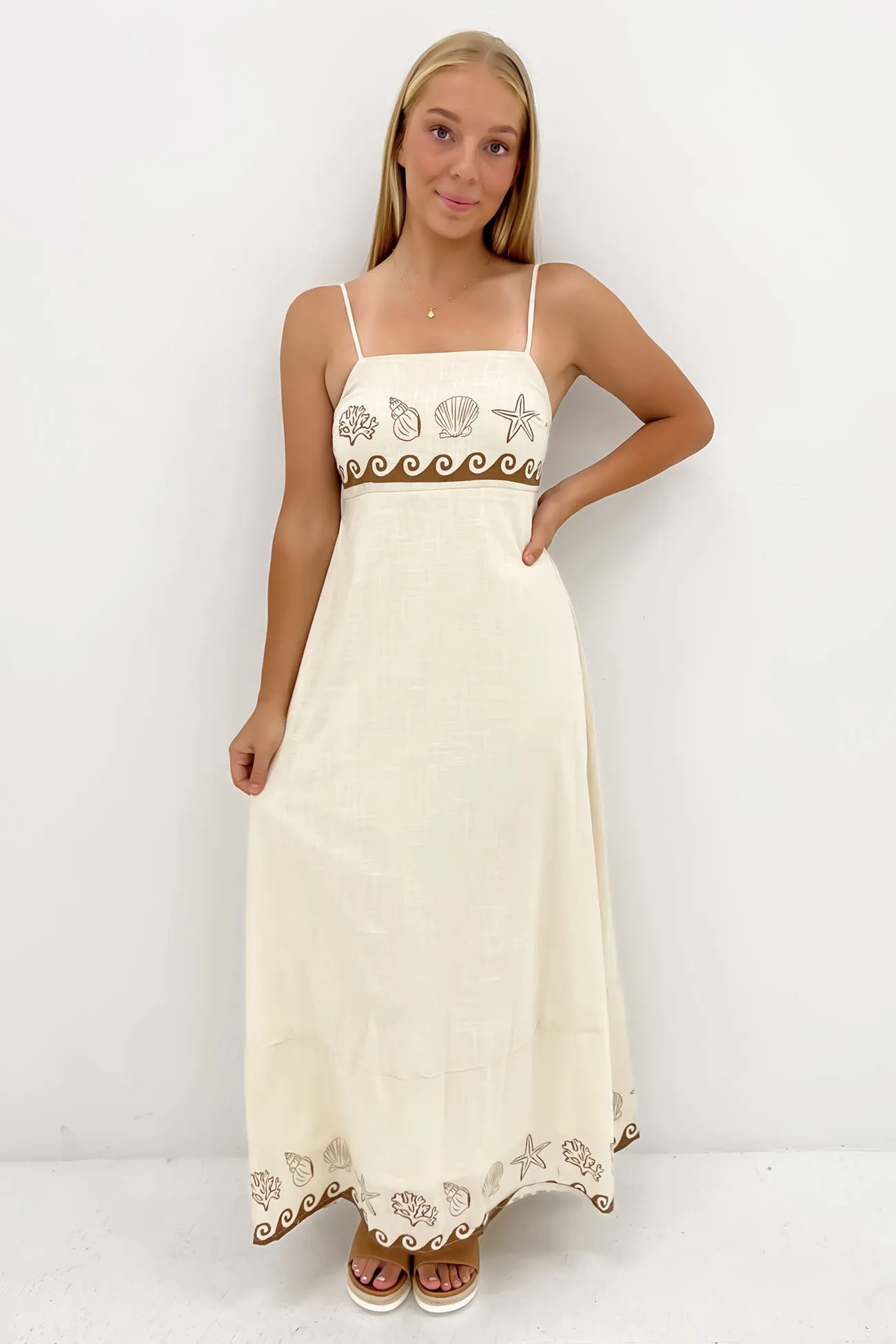 Zhuri Maxi Dress Beige Shell Wave Joy Glow