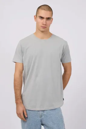 Tail Tee Drizzle Weekend Wardrobe
