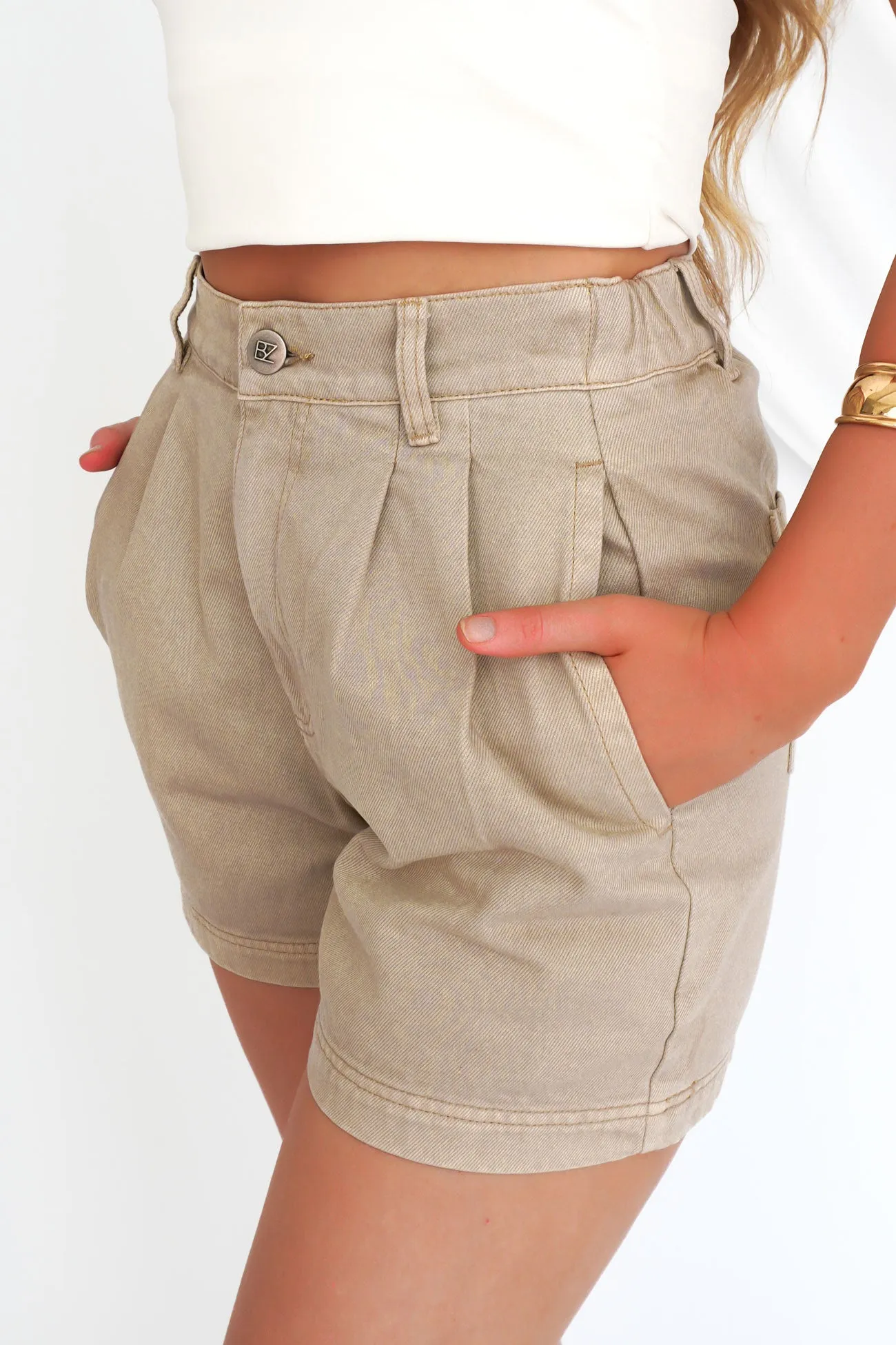 Tatum Denim Short Beige Secure Closure System earthy shades