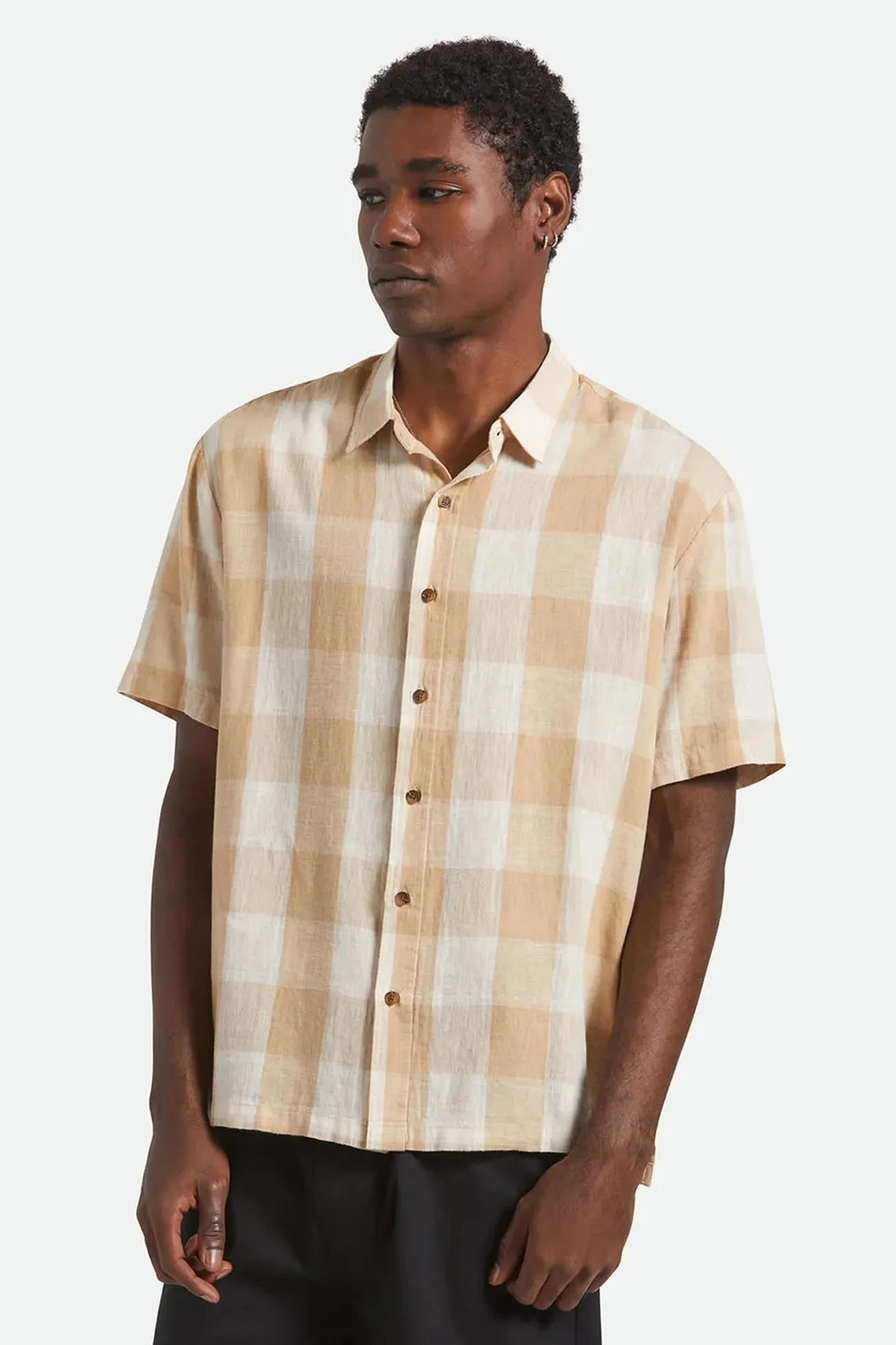 Anti Odor Treatment Runway Inspired Cru Linen Blend Short Sleeve Woven Off White Sand