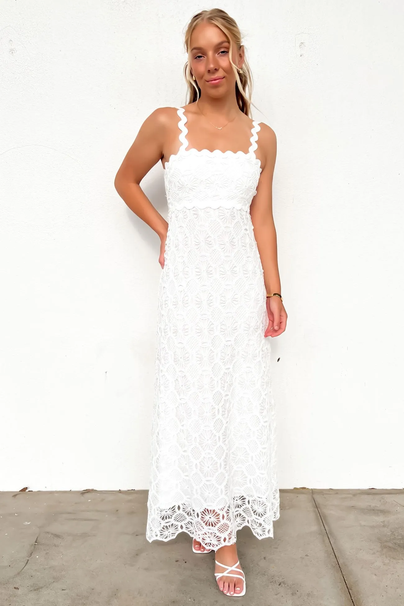 Sleek Wear Printed-Lining Daxton Maxi Dress White