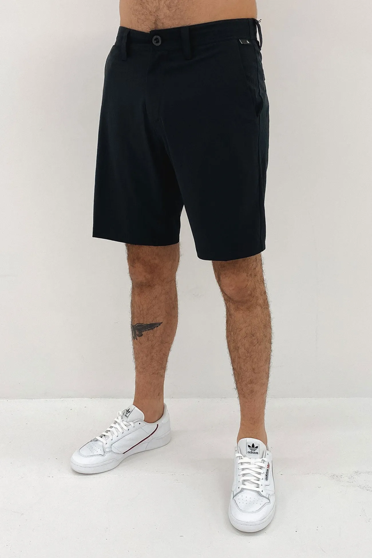 Light Wear Frickin Cross Shred Hybrid 20" Short Black