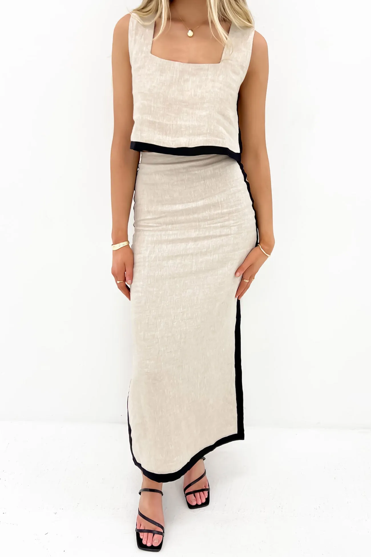Darcy Midi Skirt Beige On-The-Go Outfit Hidden Zipper