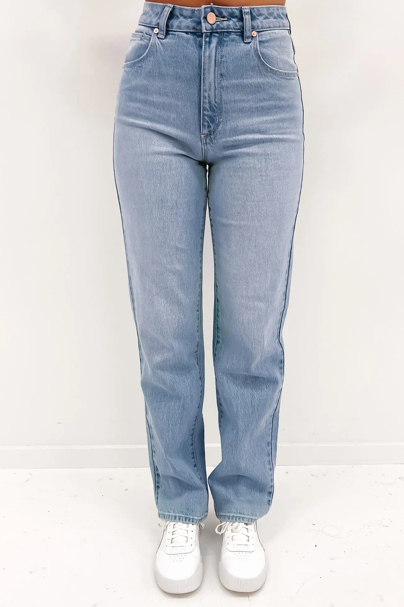 A 94 High Straight Jean Gina Artist Vibe Work Meeting Casual