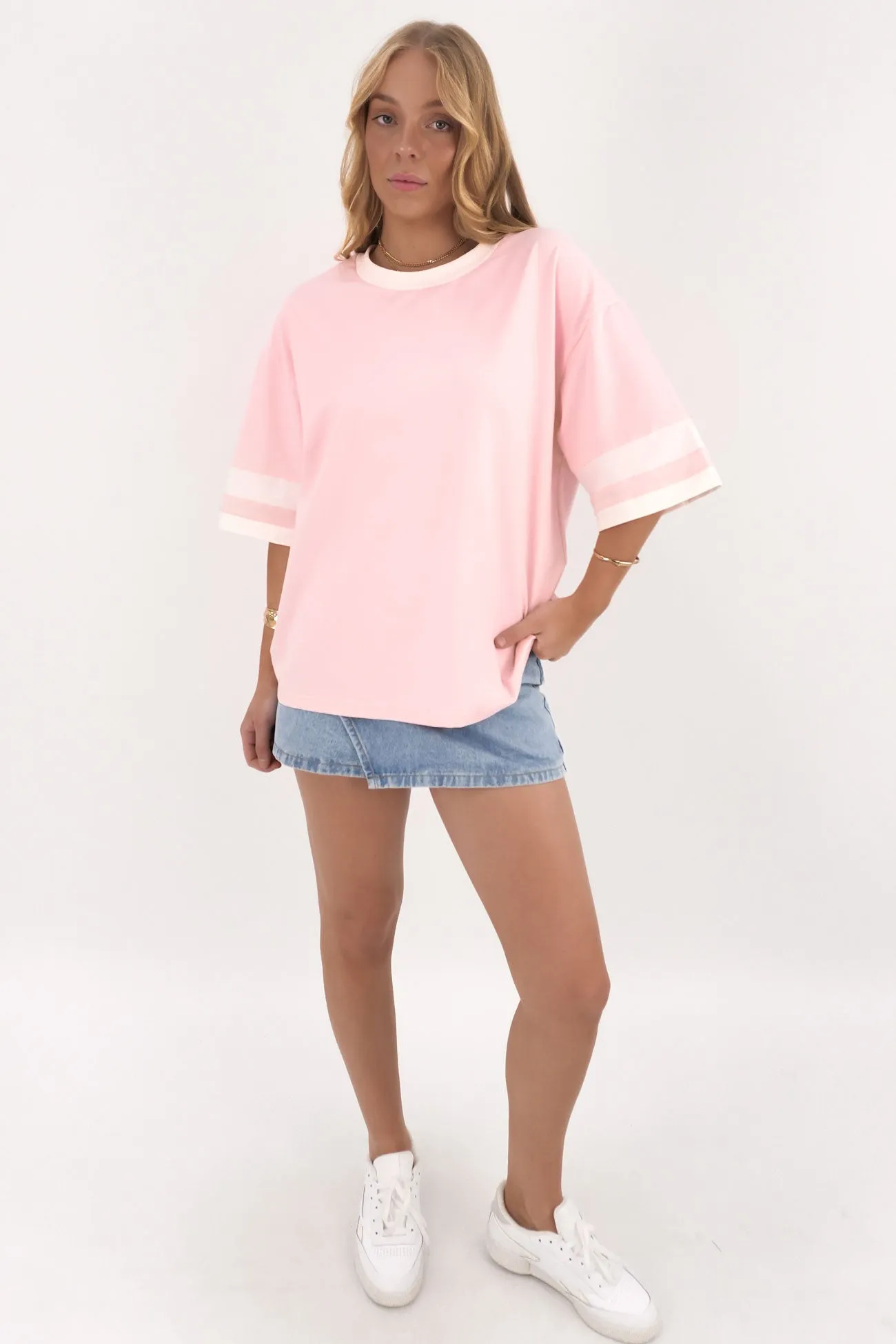 Della Tee Pink White Timeless Look Wear