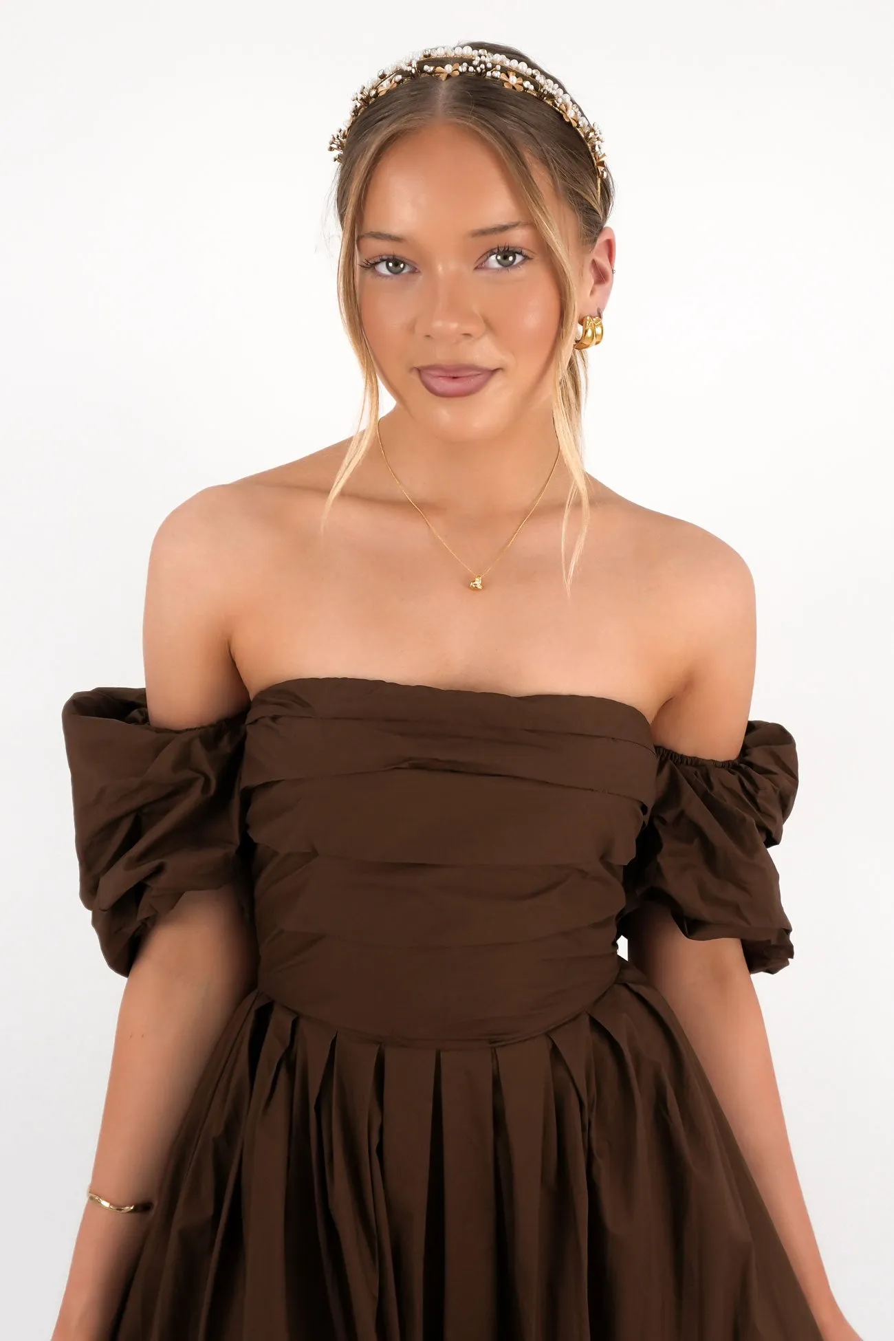Dempsey Midi Dress Chocolate Casual event outfit Easy and Effortless