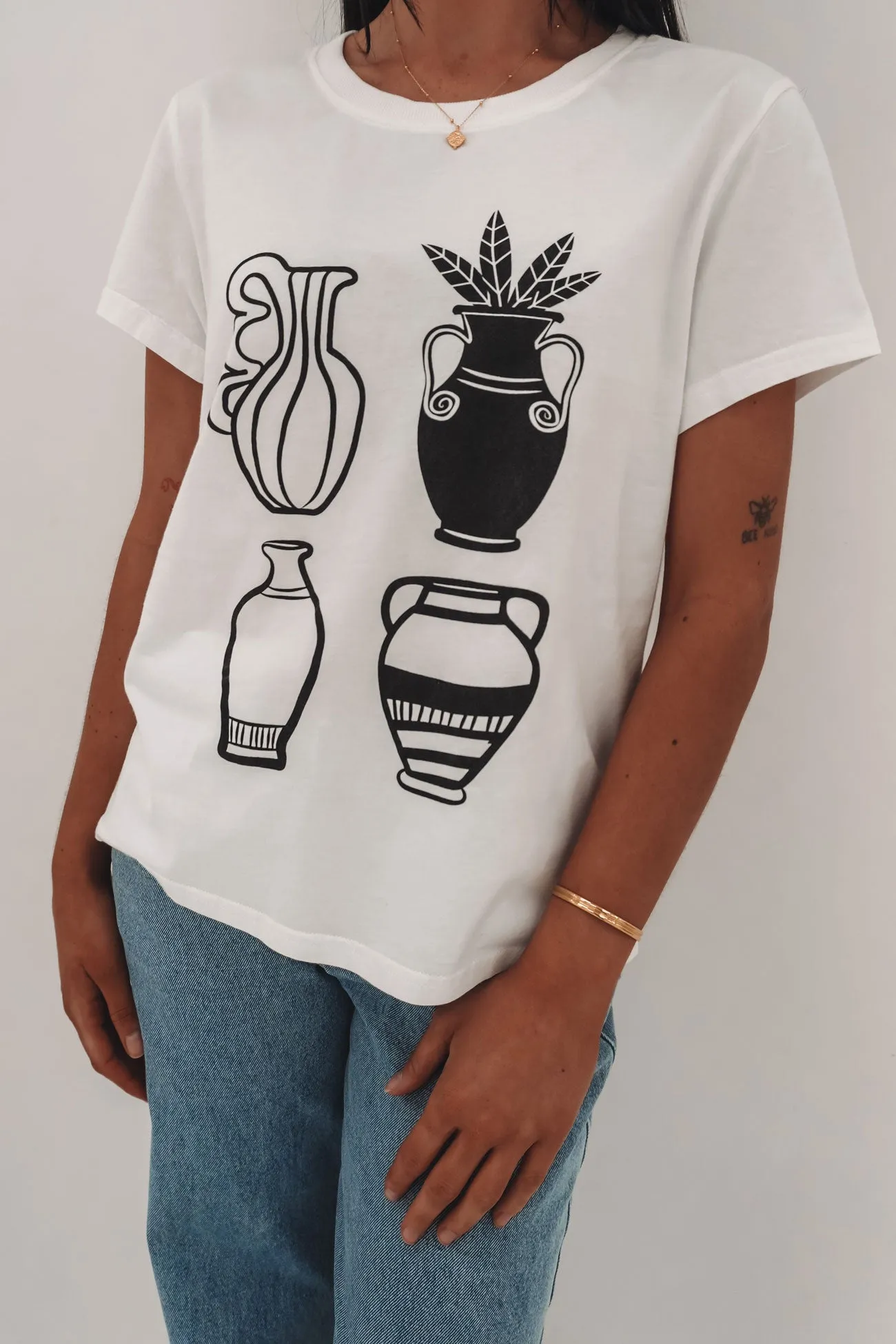 Domani Tee White Chic Wear Summer cool