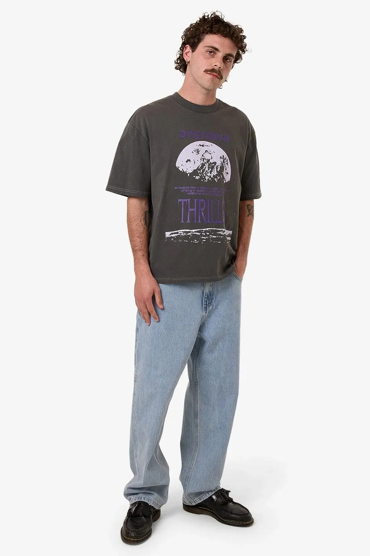 Dystopia Box Fit Oversize Short Tee Merch Black Breathable Fit Everyday Comfort