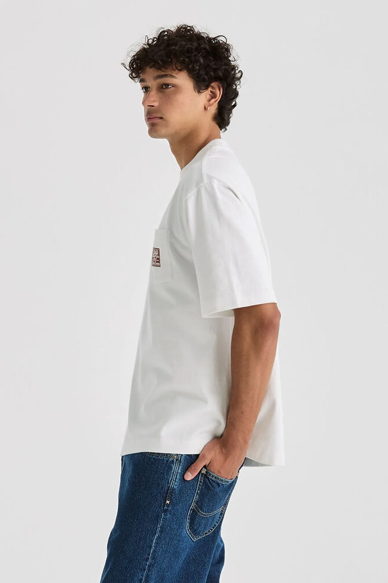 Temperature Regulating Fabric Timeless and Chic Heritage Box Cutter Pocket Tee White