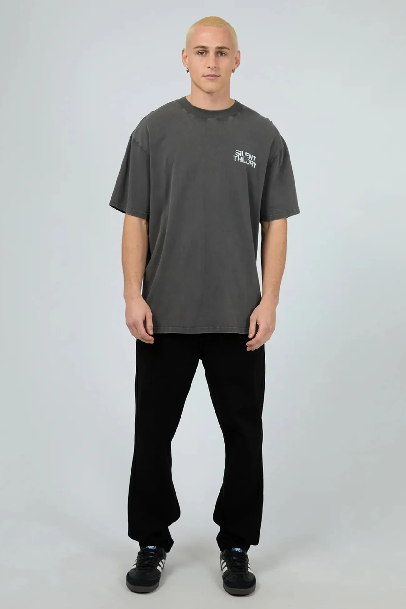 Above The Rest Tee Charcoal Soft Texture Sustainable Textile
