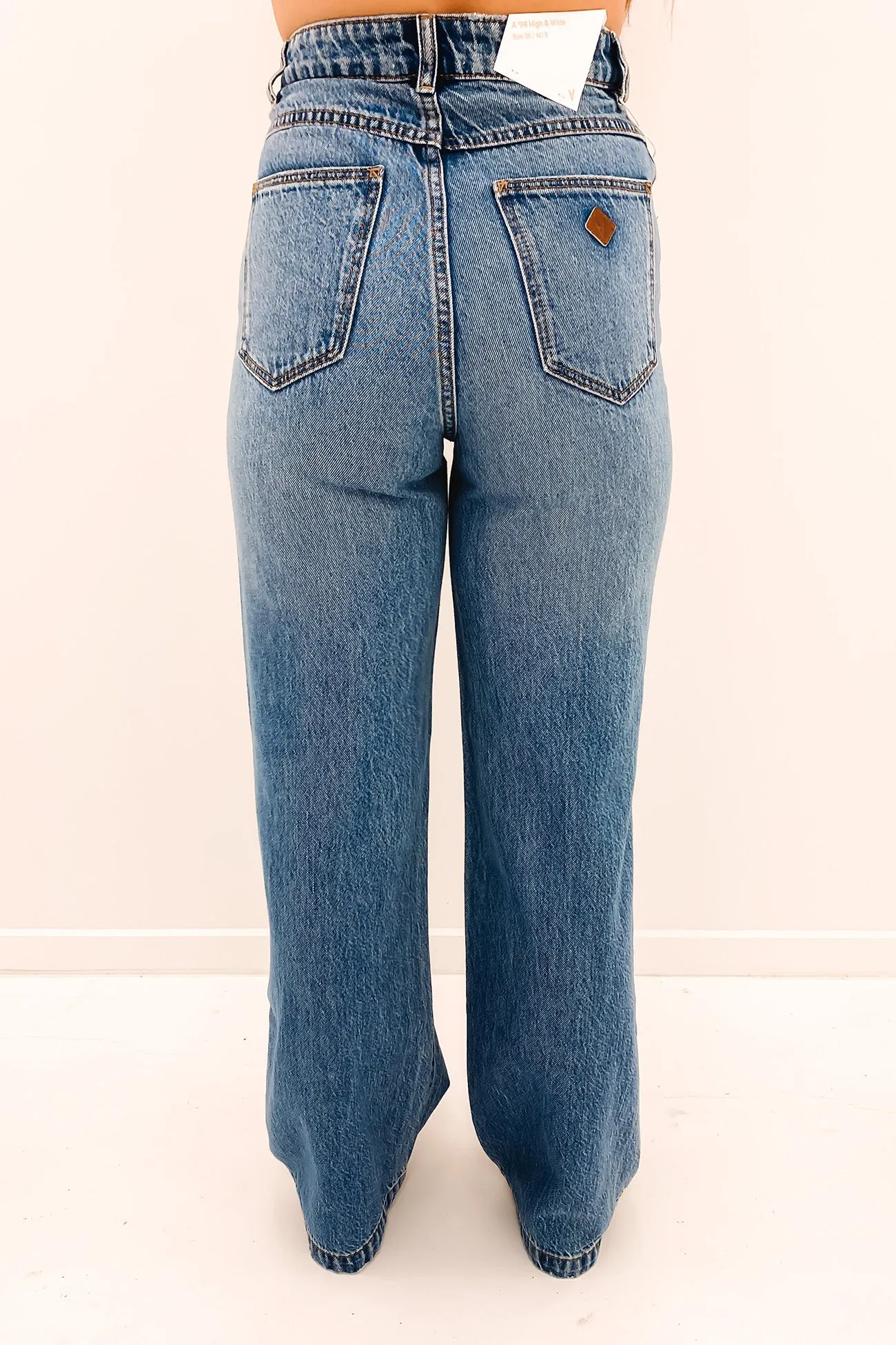 A 94 High & Wide Jean Juliette Organic Artist Vibe Sustainable