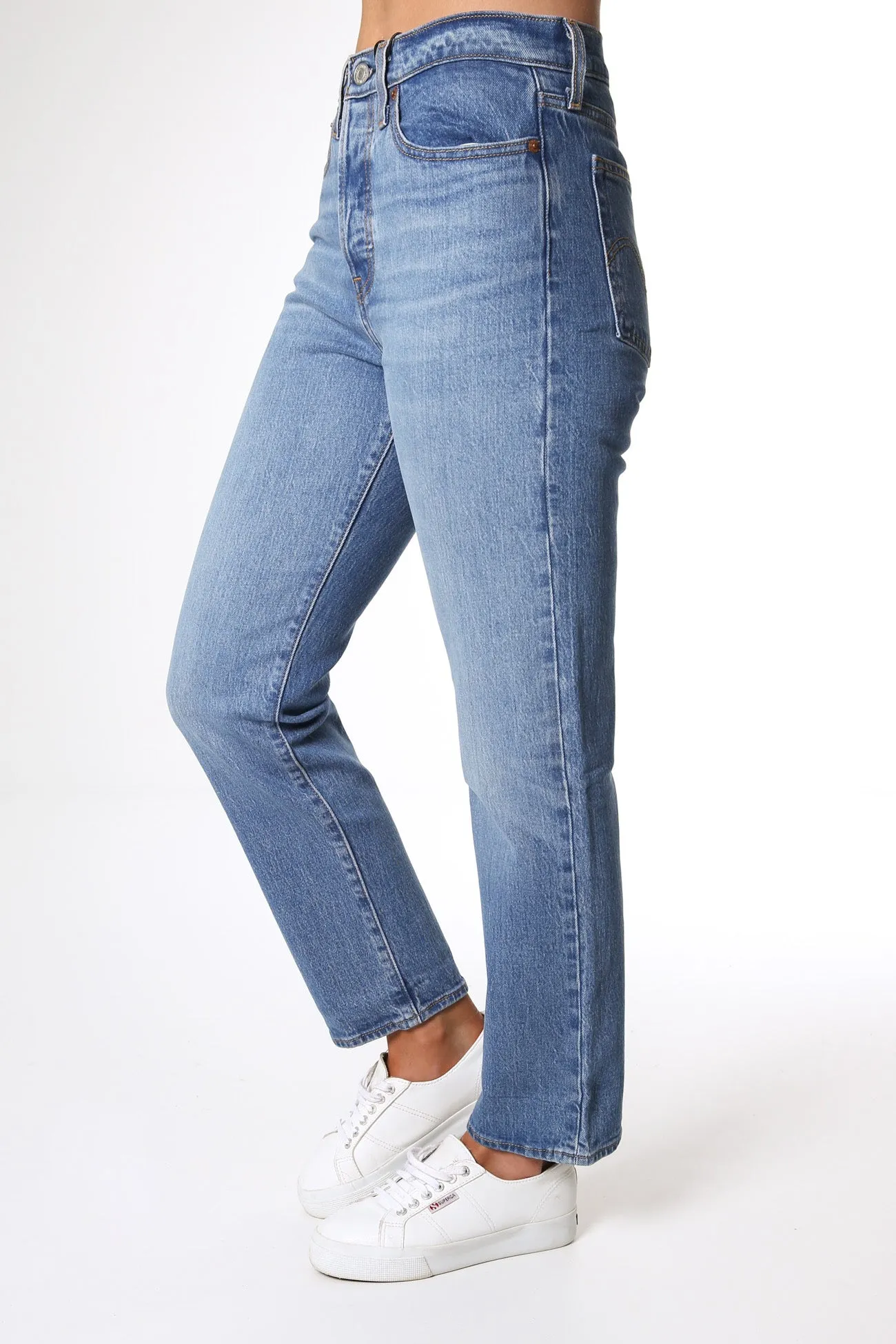 Low Maintenance Denim Wedgie Straight Jean Jive Sound