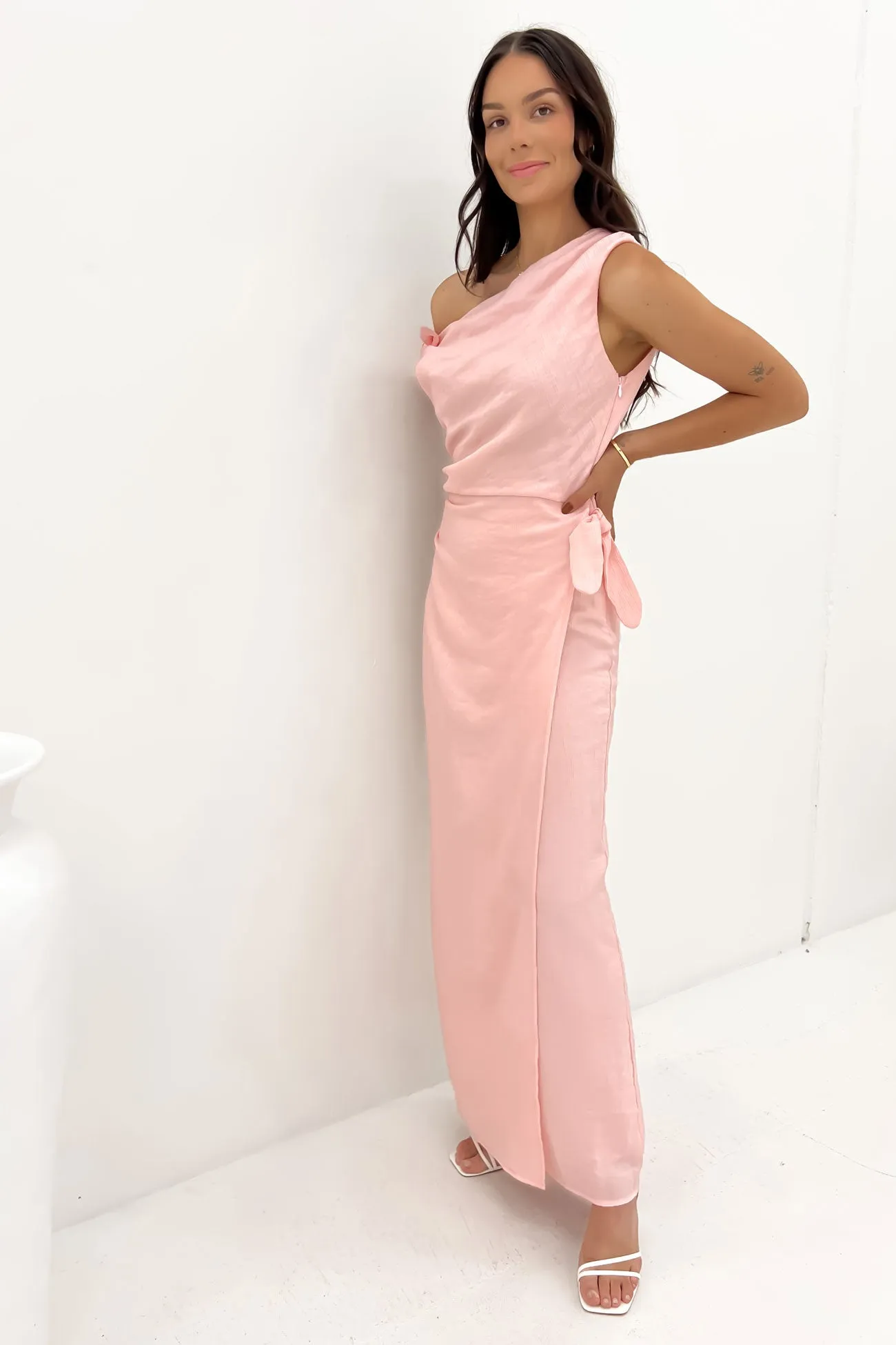 Elana Maxi Dress Pink Calm Movement Cozy Drape